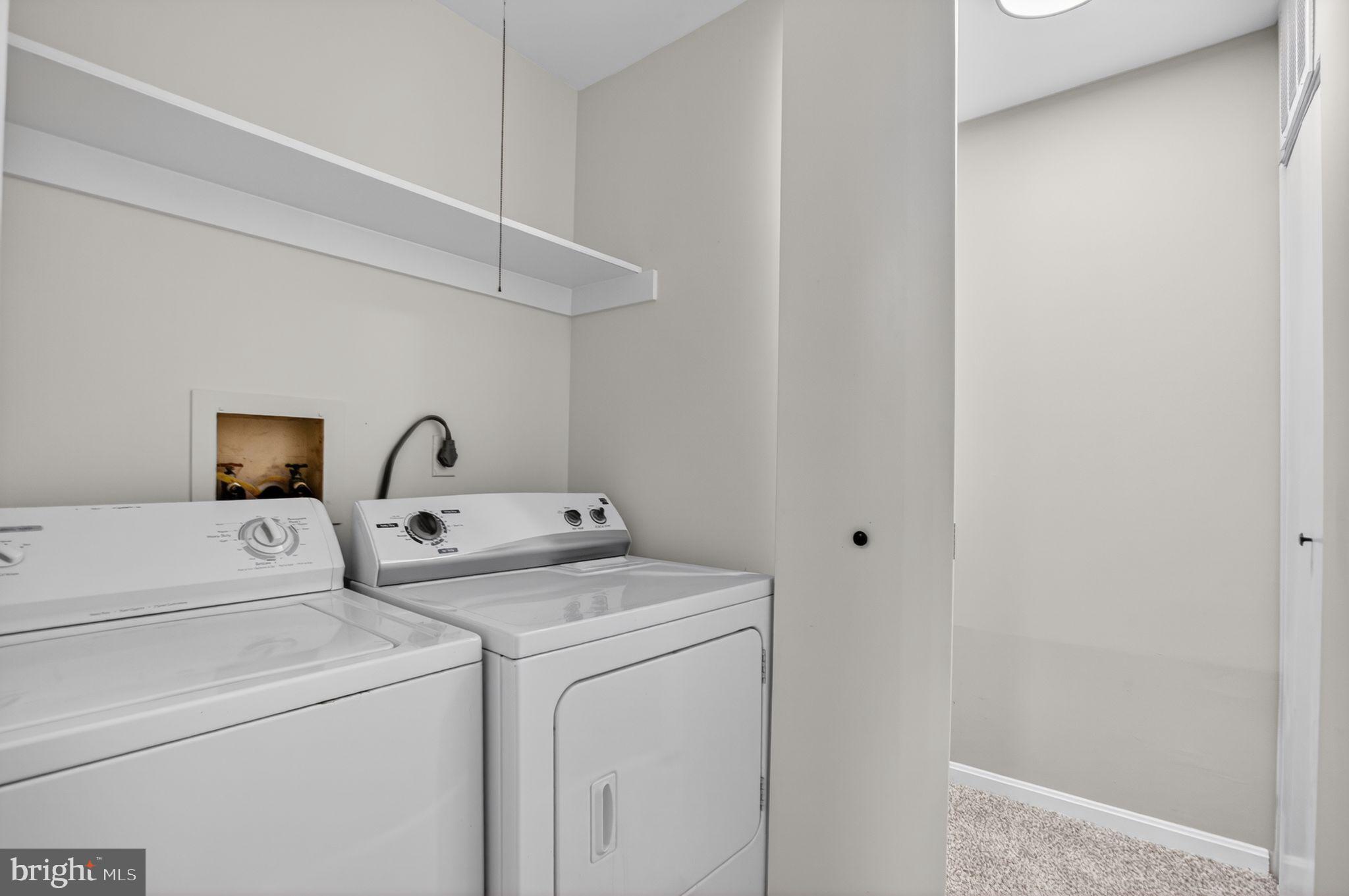 RYON WOODS SUB - Residential