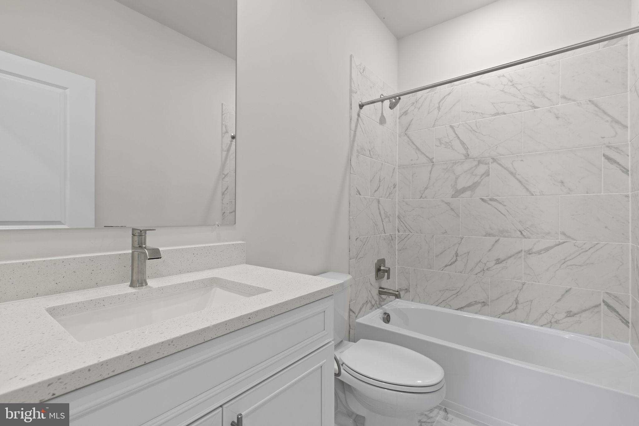 WATER'S LANDING - Residential