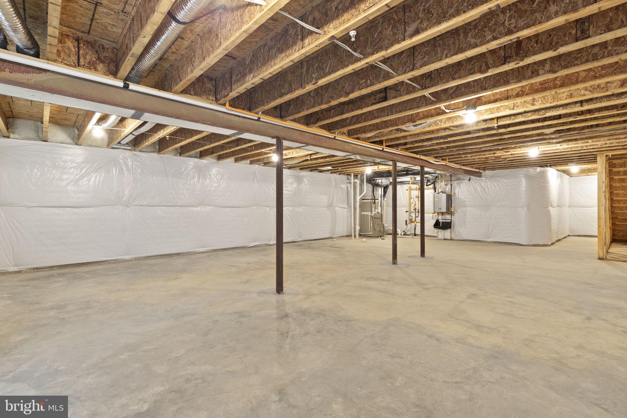 WATER'S LANDING - Residential