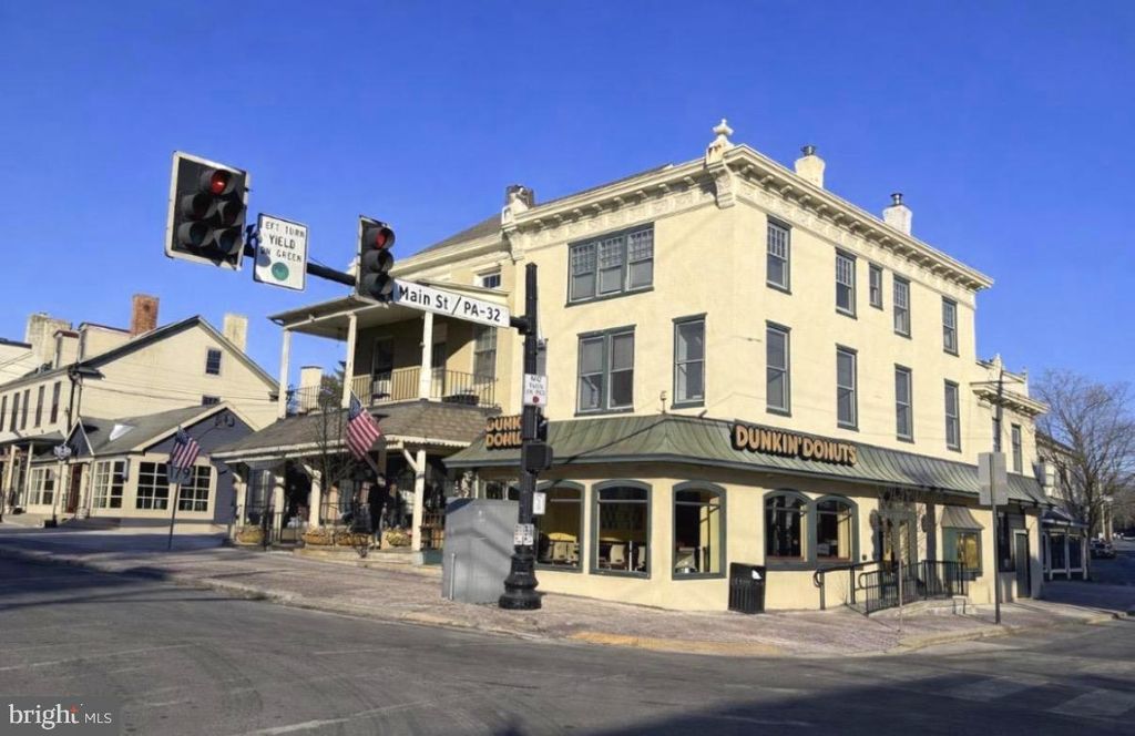 Photo of 2 W Bridge Street, NEW HOPE, PA 18938 (MLS # PABU2114092)