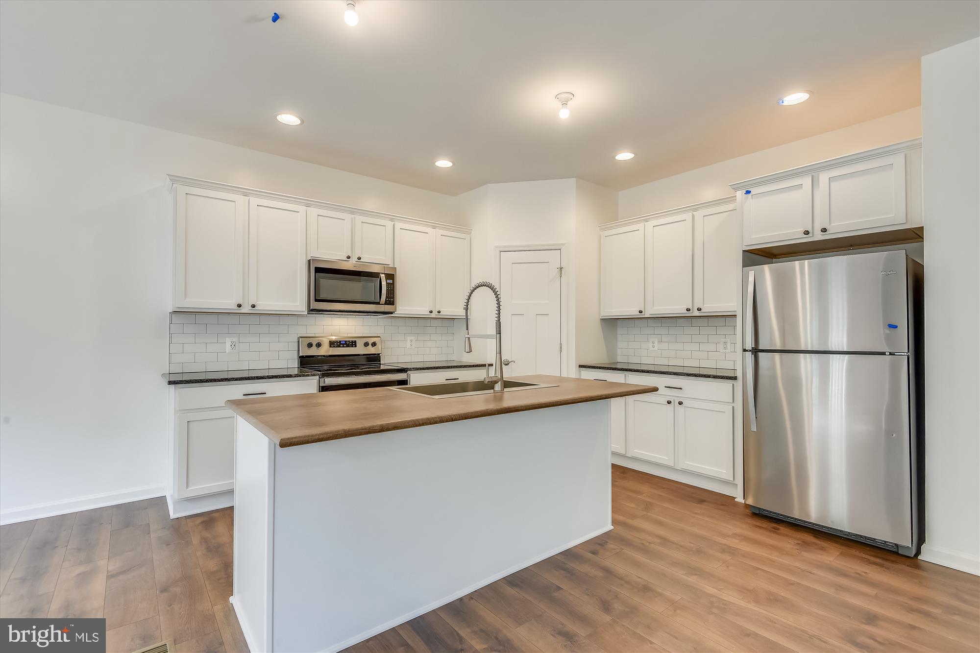 1 ac LOT COURTNEYS CORNER ROAD