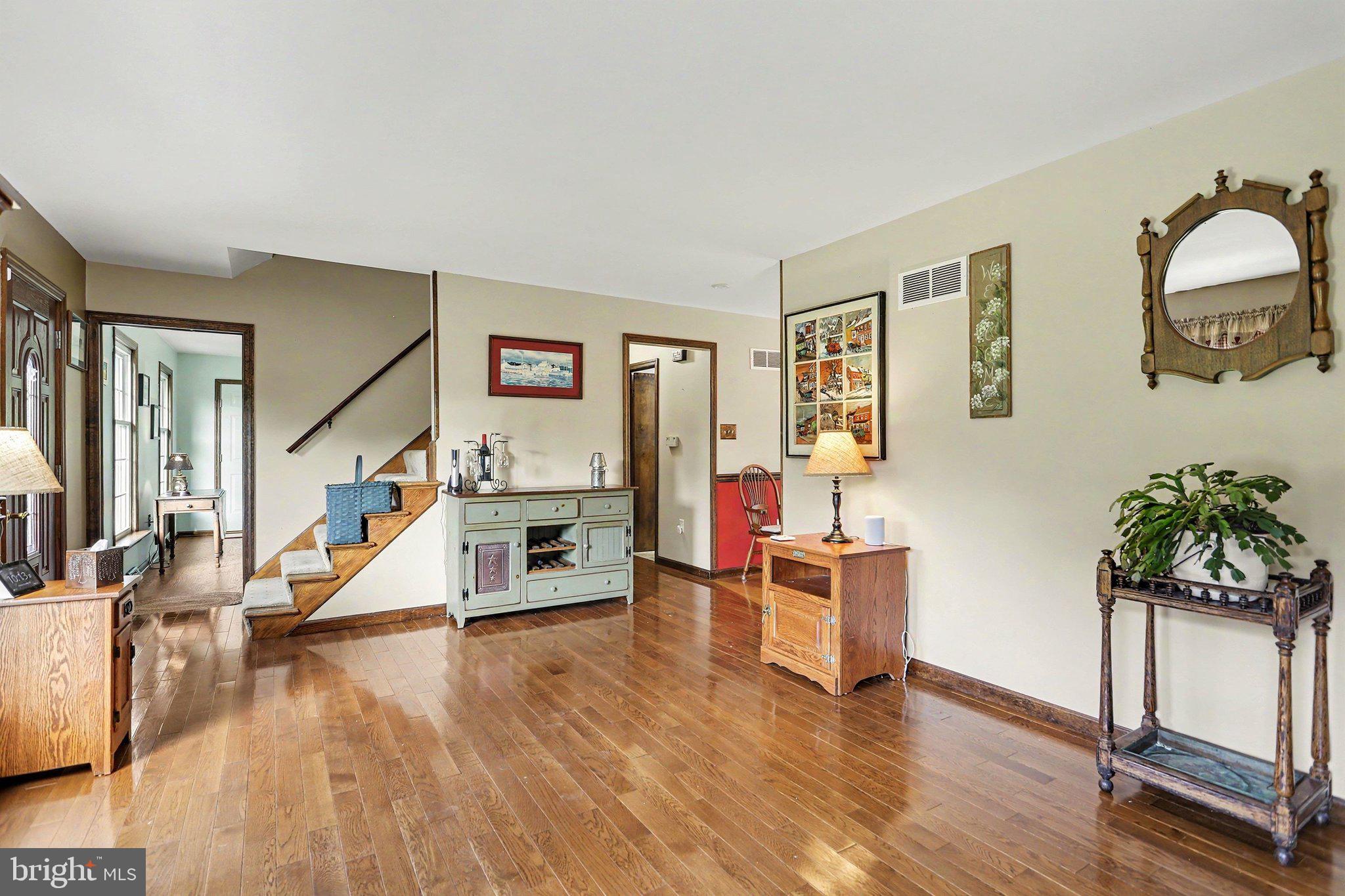 227 GREEN LANE