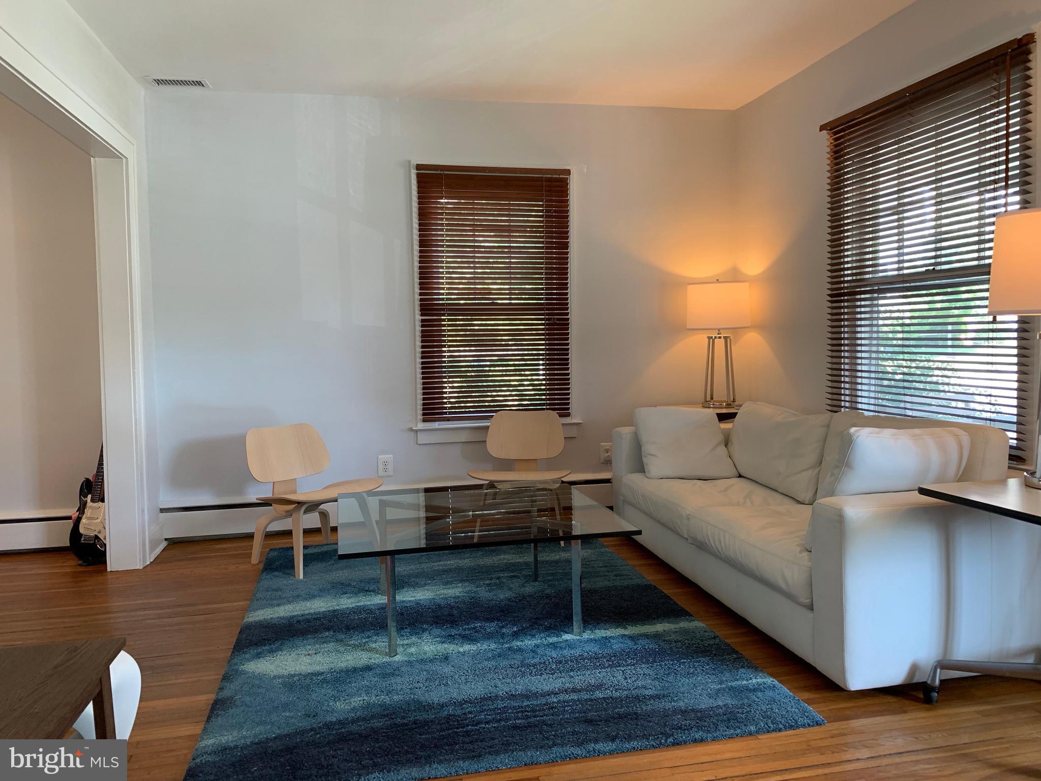 LYON PARK - Residential Lease