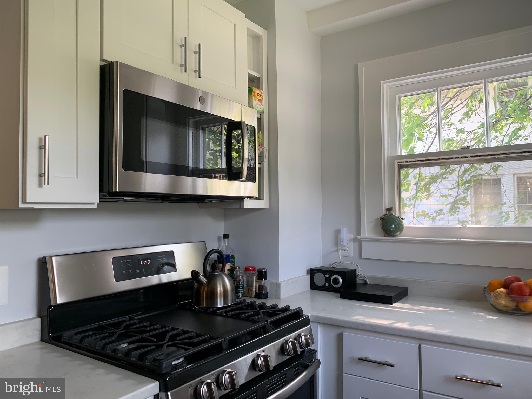 LYON PARK - Residential Lease