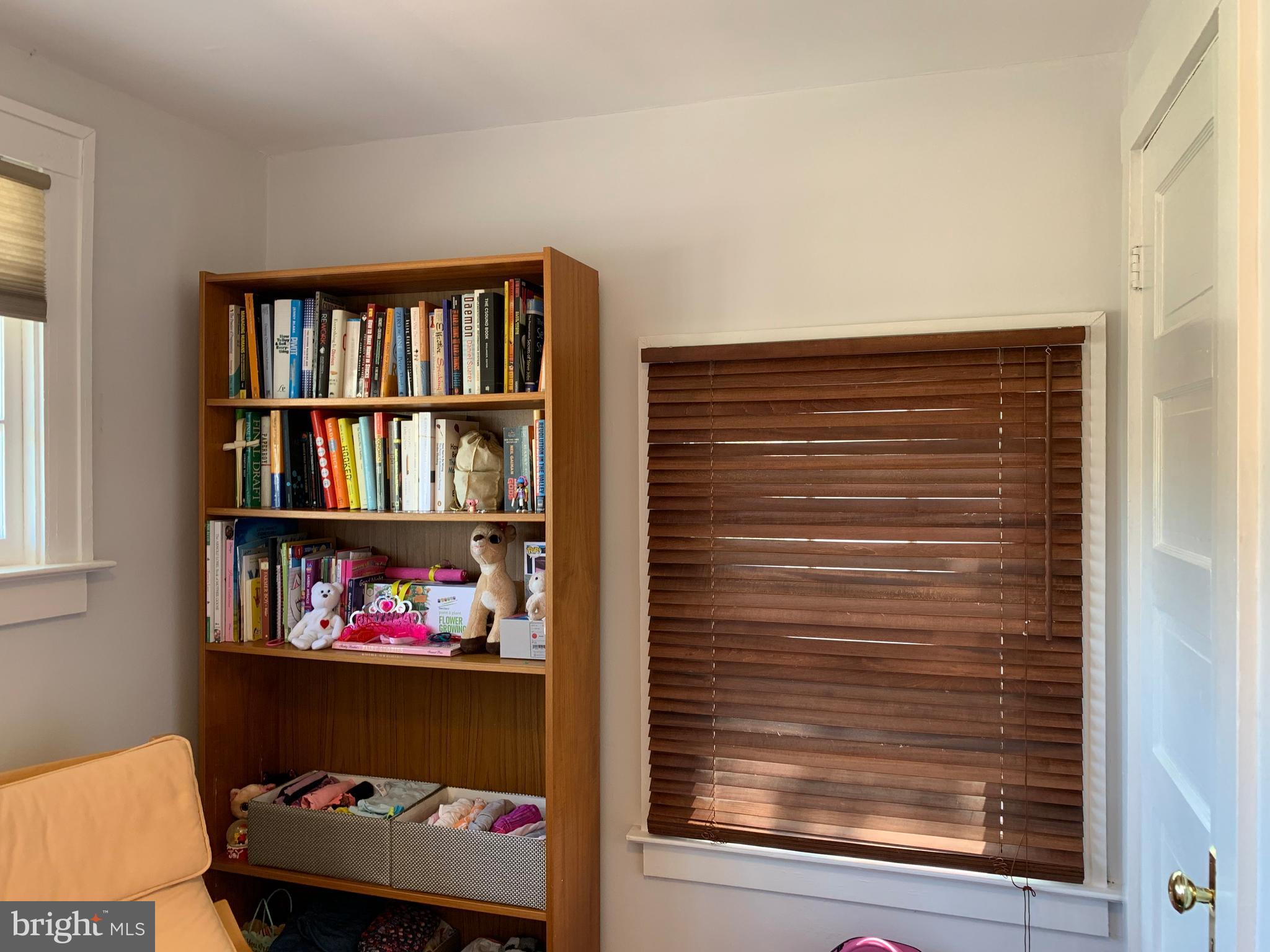 LYON PARK - Residential Lease