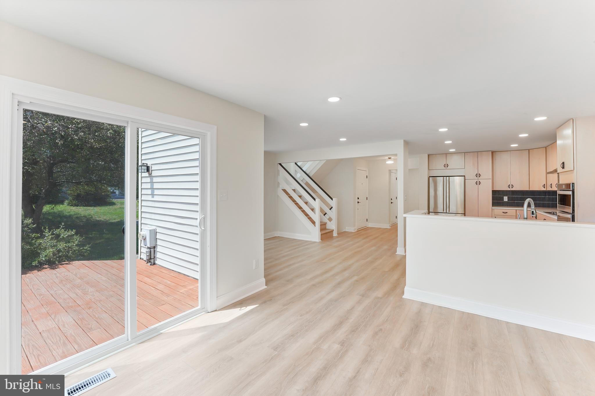 TWIN HILLS - Residential