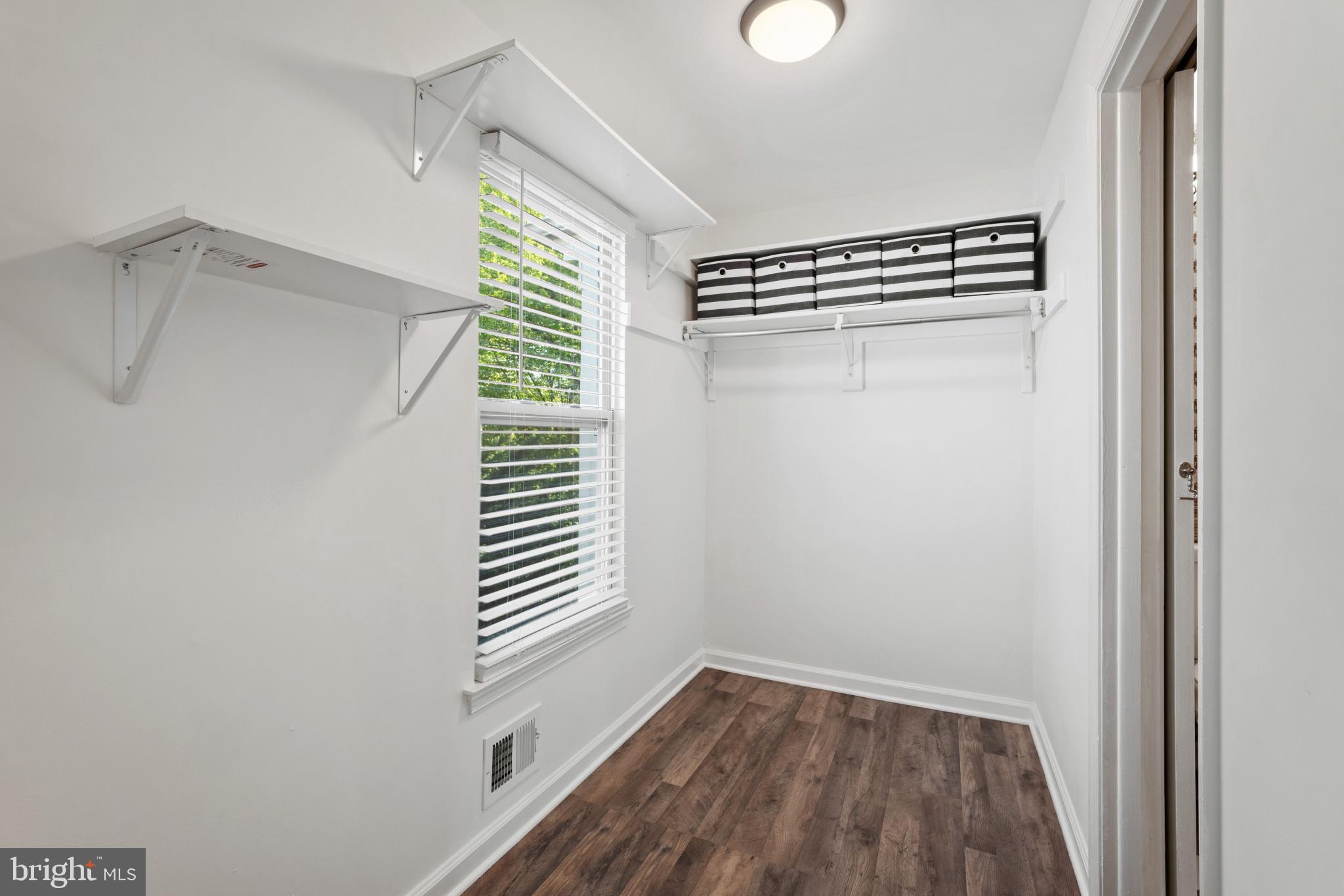 CHURCHILL VIEW - Residential