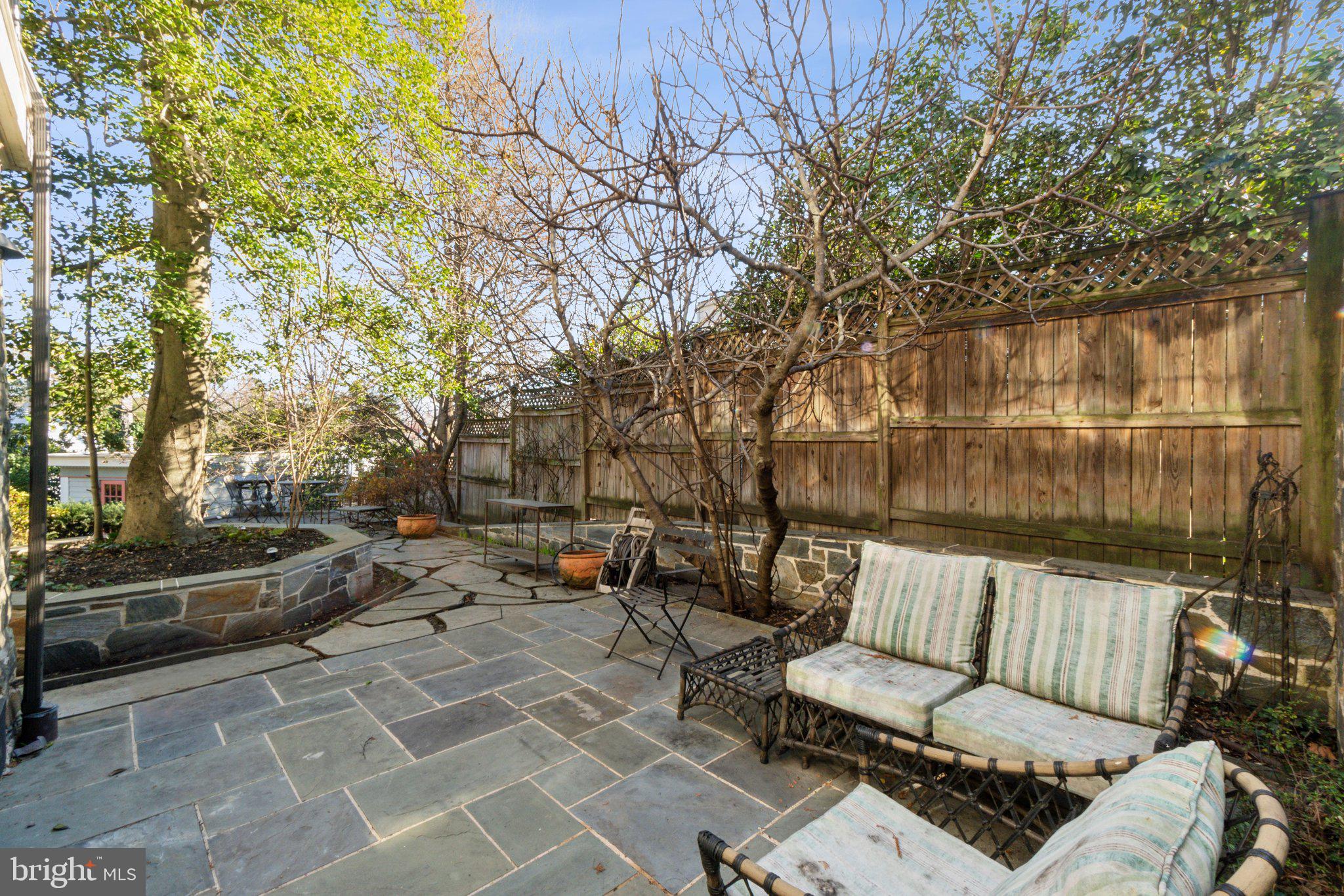 BELLE HAVEN - Residential