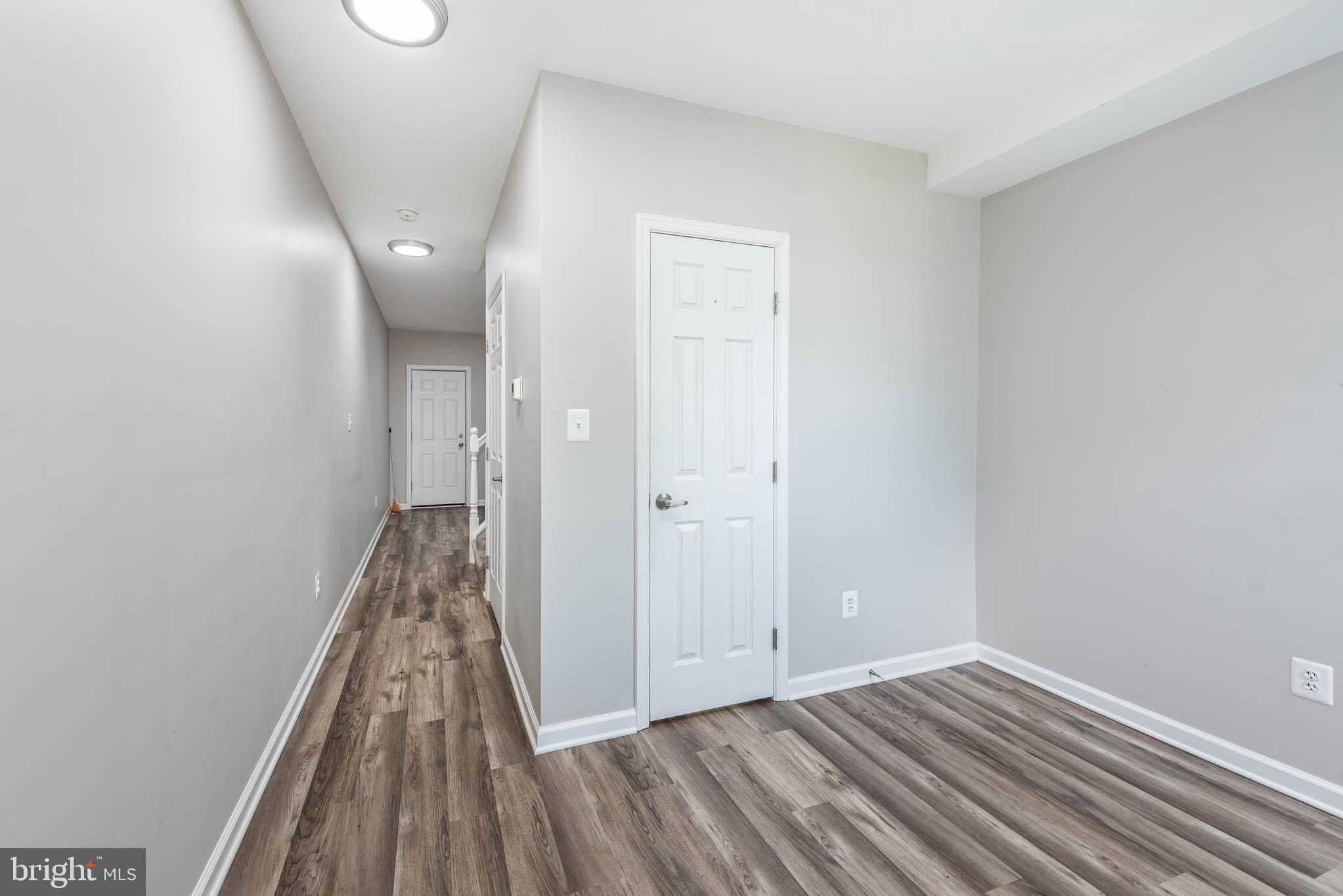 BROADWAY EAST - Residential