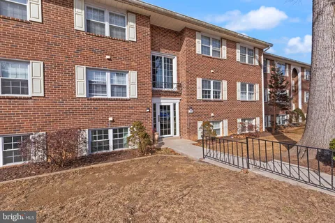 206 Crocker Drive Unit 206-E, Bel Air, MD MLS: MDHR2051118