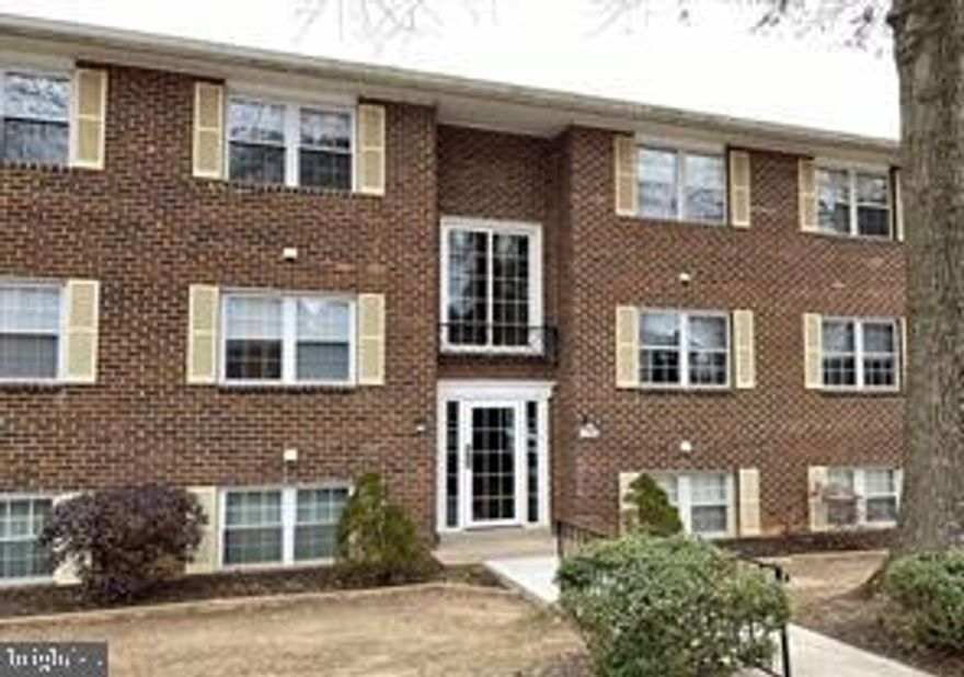 Welcome home to this updated 2-bedroom, 1-bath condo located on the third floor of the desirable Hickory Condominiums. From the moment you step inside, you’ll appreciate the bright and inviting living room featuring fresh flooring and a sliding glass door that leads to your private balcony, an ideal spot to enjoy your morning coffee or unwind at the end of the day.  The dining area is generously sized, offering plenty of space for a table and additional accent furniture, making it perfect for both everyday living and entertaining. The updated kitchen combines style and function with ample cabinetry, updated appliances, and eye-catching finishes.  Both bedrooms are comfortably sized, with the primary bedroom featuring a ceiling fan and a large closet. The updated bathroom offers a clean, modern look with a sleek vanity and tile-surround shower. You’ll also love the convenience of the in-unit laundry room with extra storage.  
Residents enjoy access to community amenities including an outdoor pool and ample parking. Condo fees cover water, sewer, and trash, making for low-maintenance living. Conveniently located near shopping, dining, and major commuter routes, this move-in-ready condo offers the perfect blend of comfort, style, and convenience, truly a place to call home.