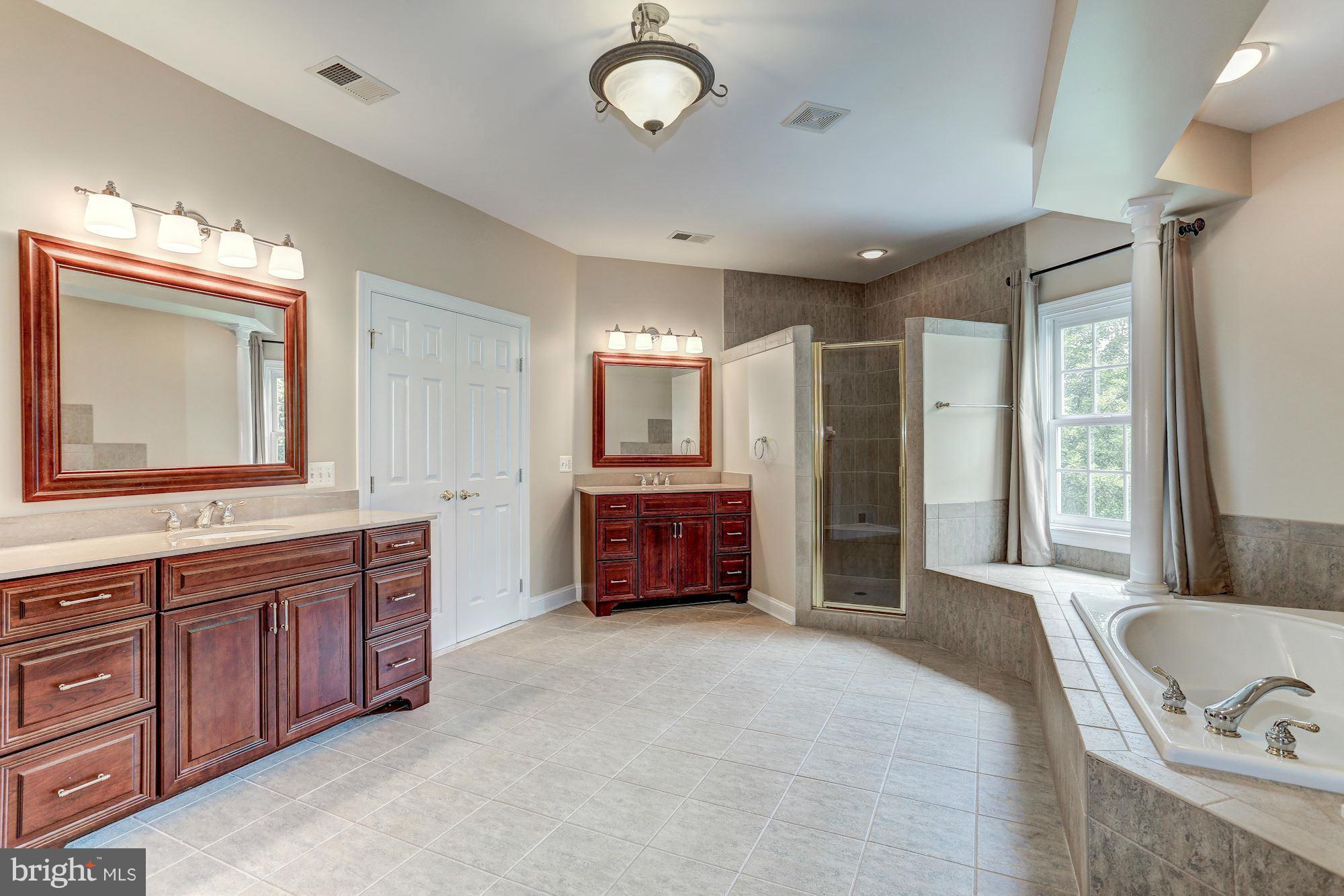 WATERFORD - Residential