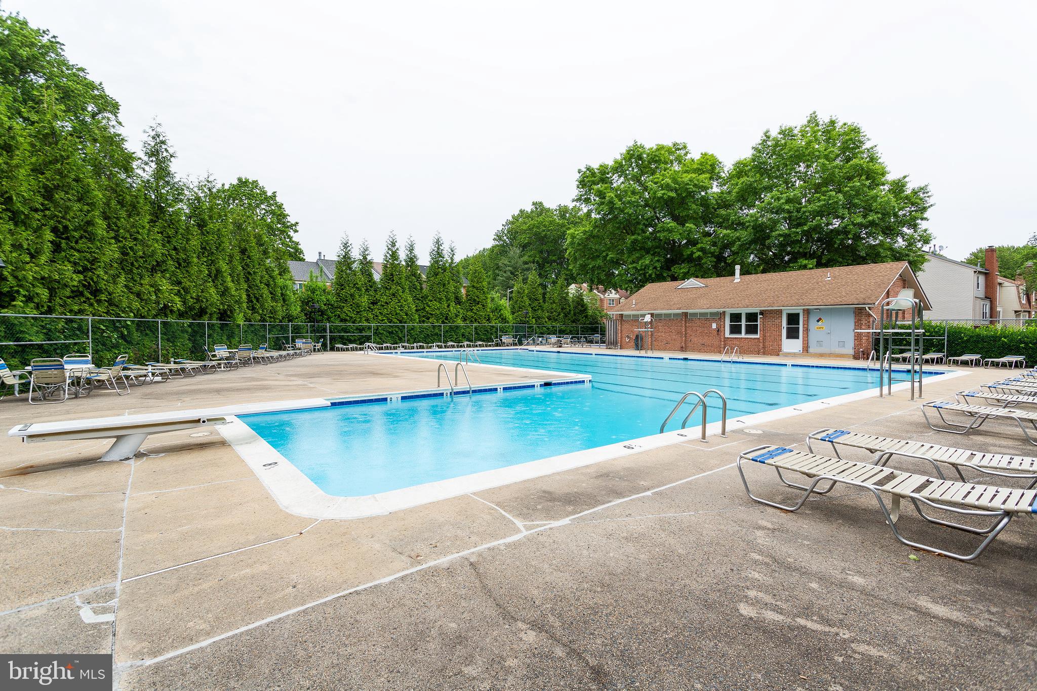 LAFAYETTE VILLAGE - Residential Lease