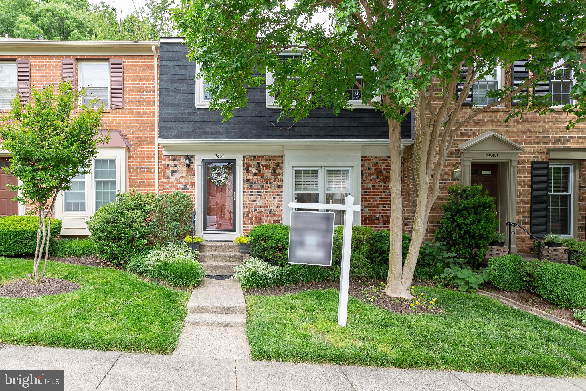 LAFAYETTE VILLAGE - Residential Lease