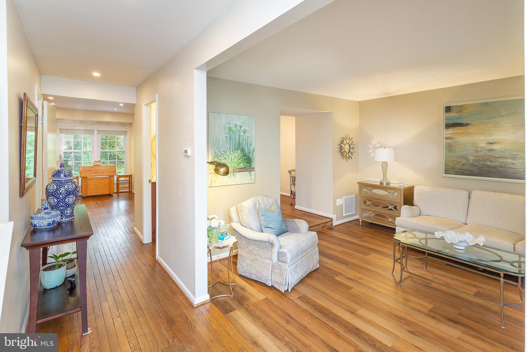 LAFAYETTE VILLAGE - Residential Lease