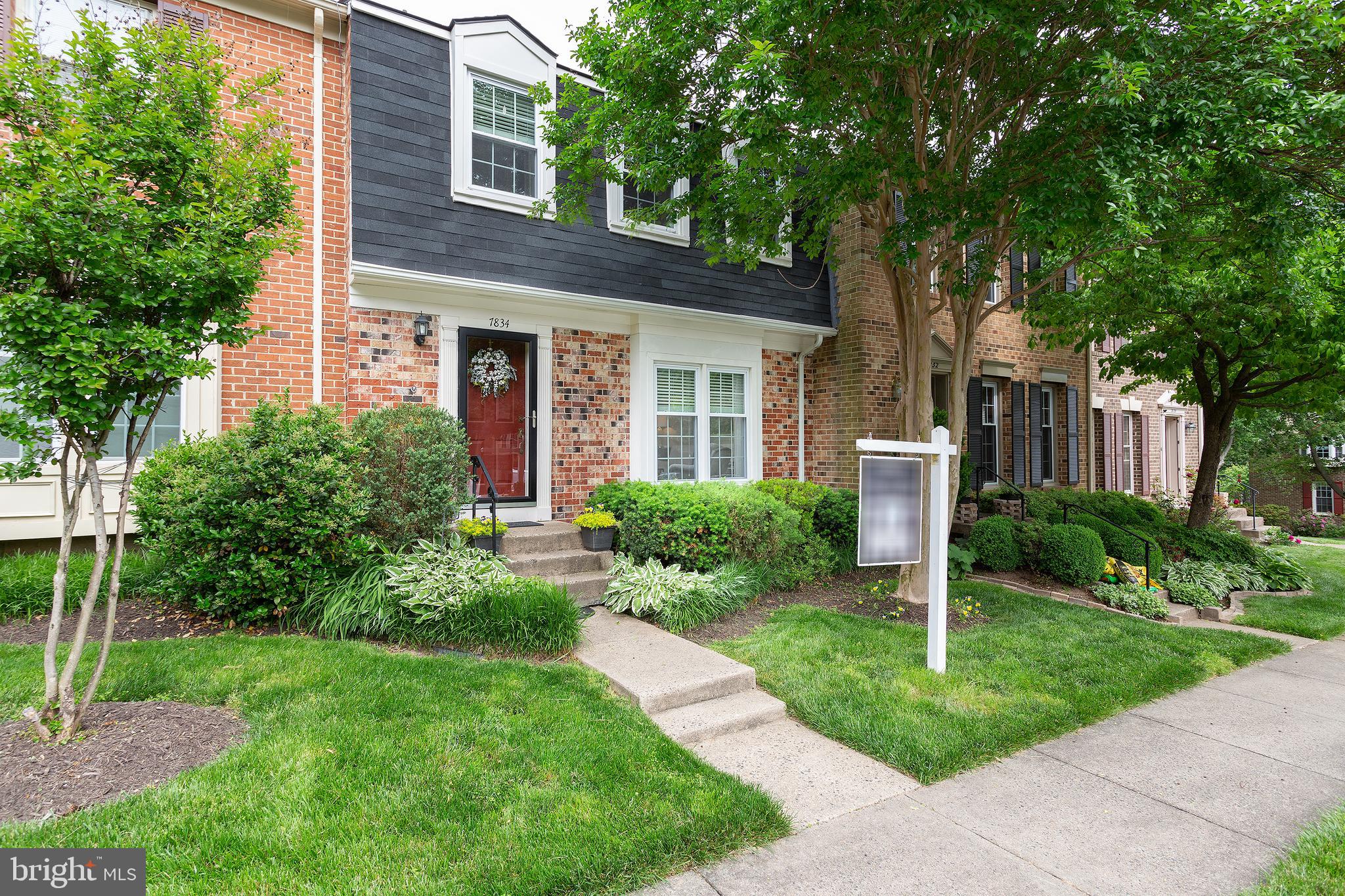 LAFAYETTE VILLAGE - Residential Lease