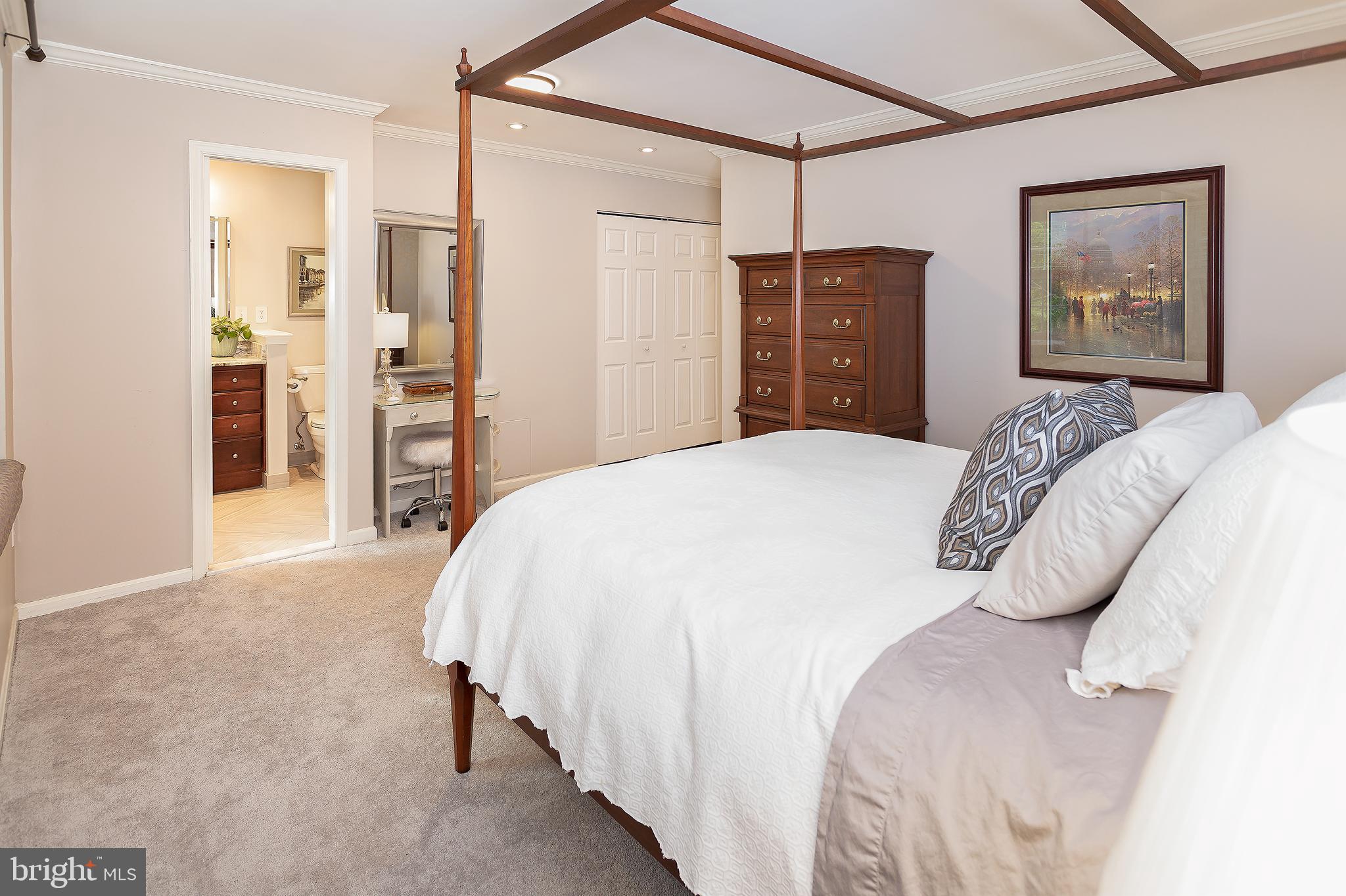 LAFAYETTE VILLAGE - Residential Lease