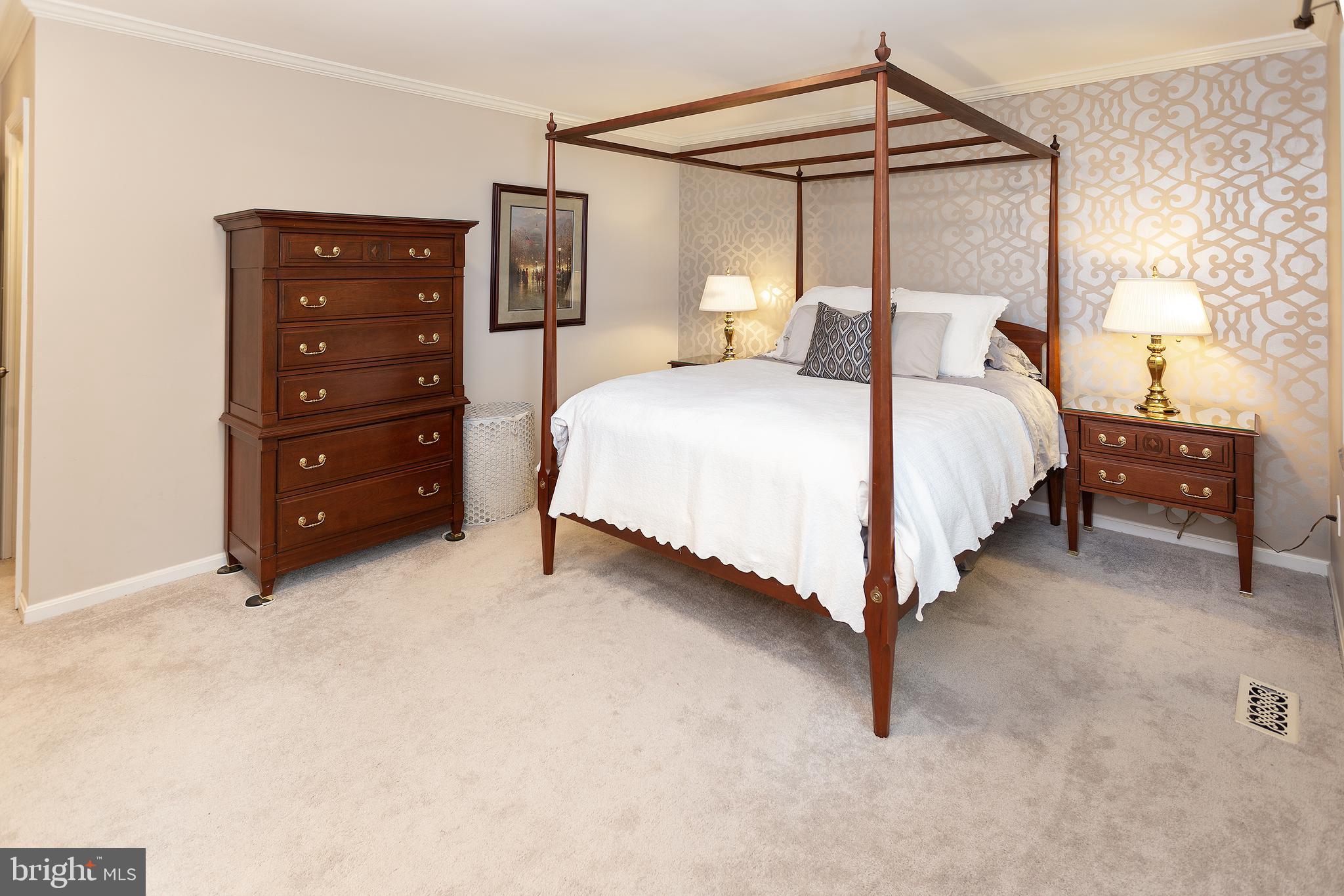 LAFAYETTE VILLAGE - Residential Lease