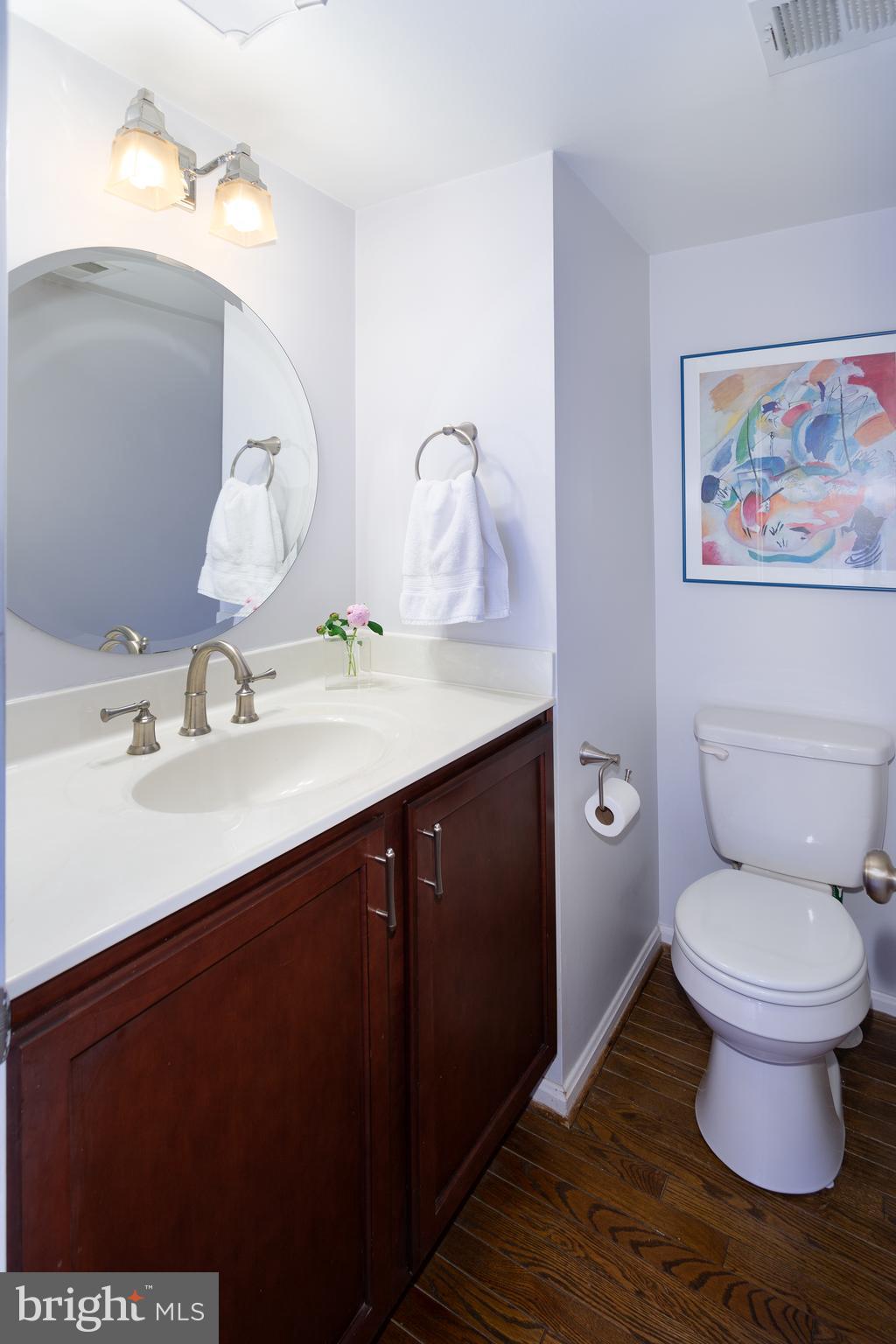 LAFAYETTE VILLAGE - Residential Lease