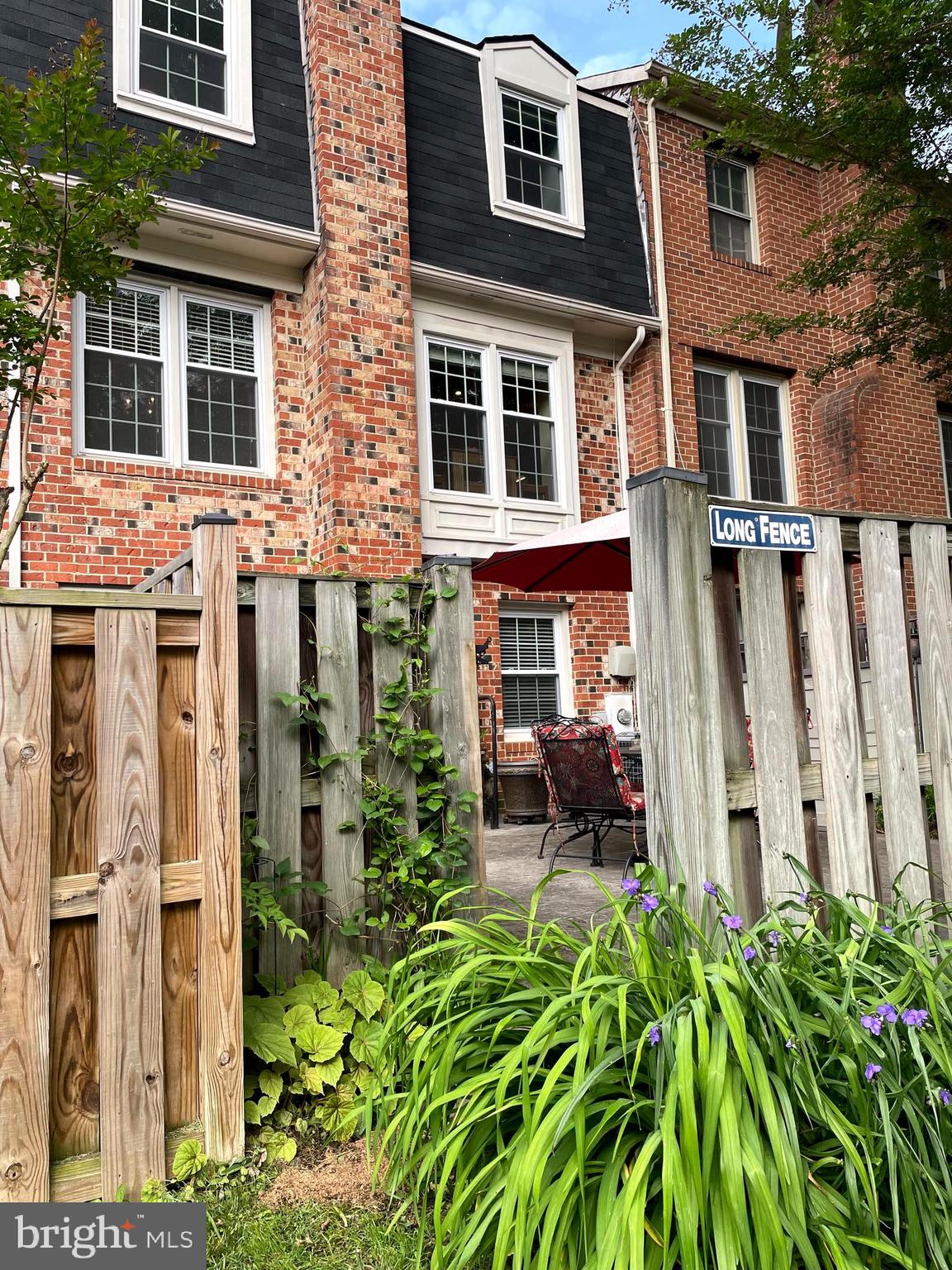 LAFAYETTE VILLAGE - Residential Lease