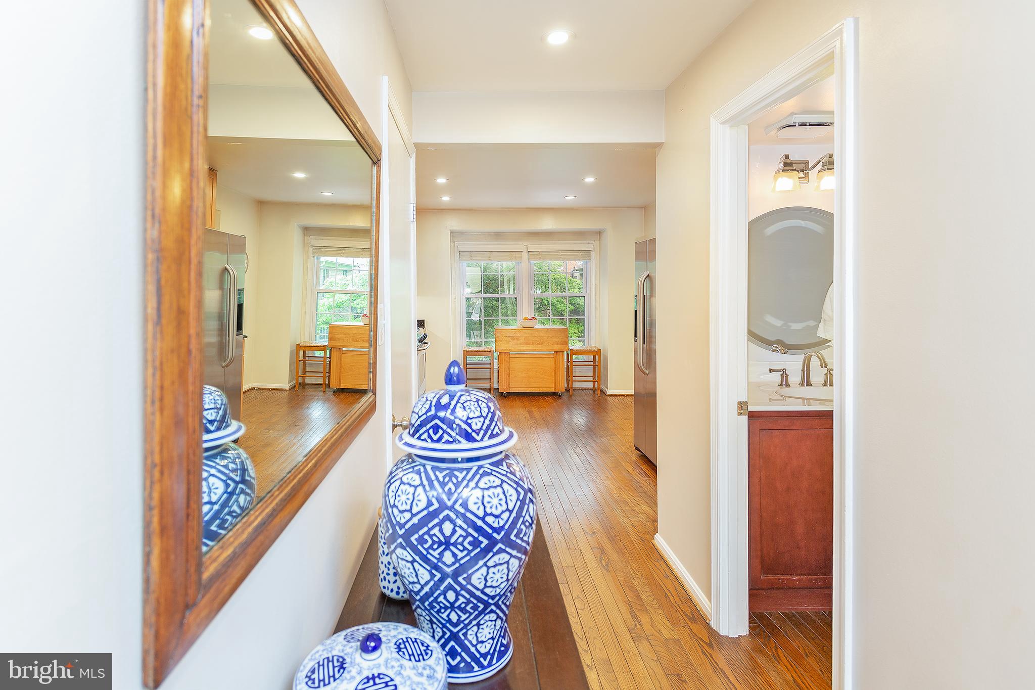 LAFAYETTE VILLAGE - Residential Lease