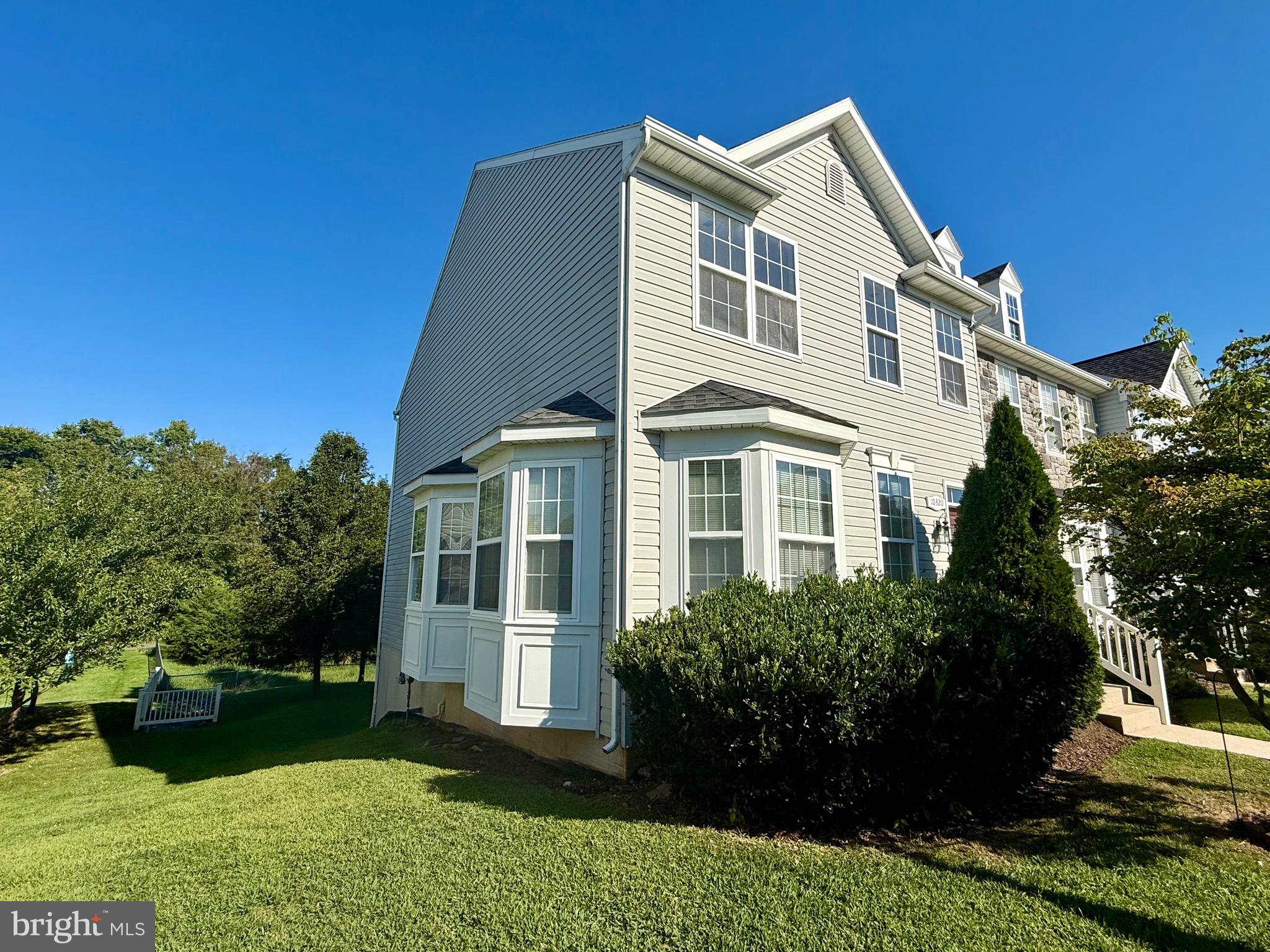 10320 BRIDLE COURT