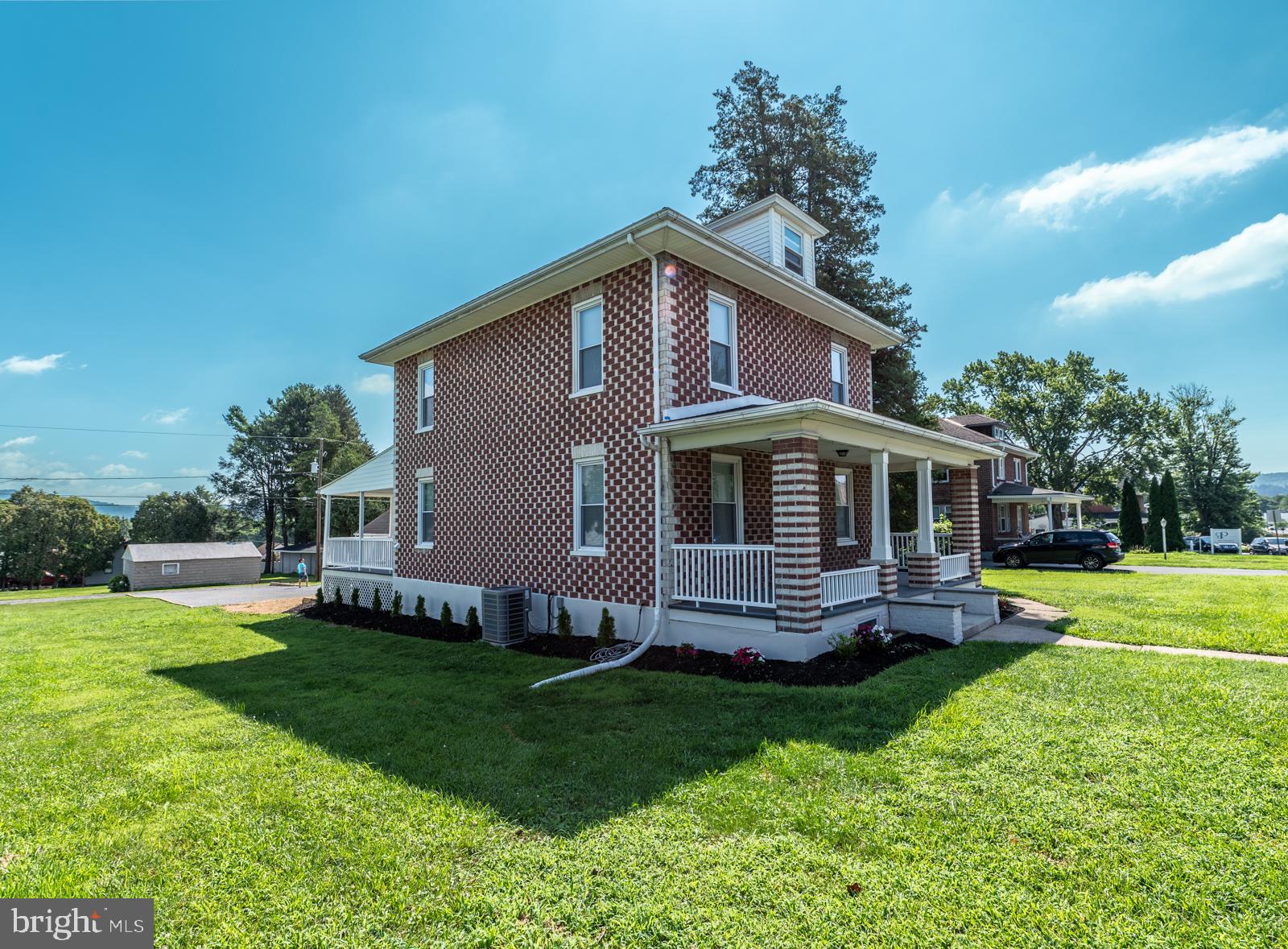219 PERSHING BOULEVARD