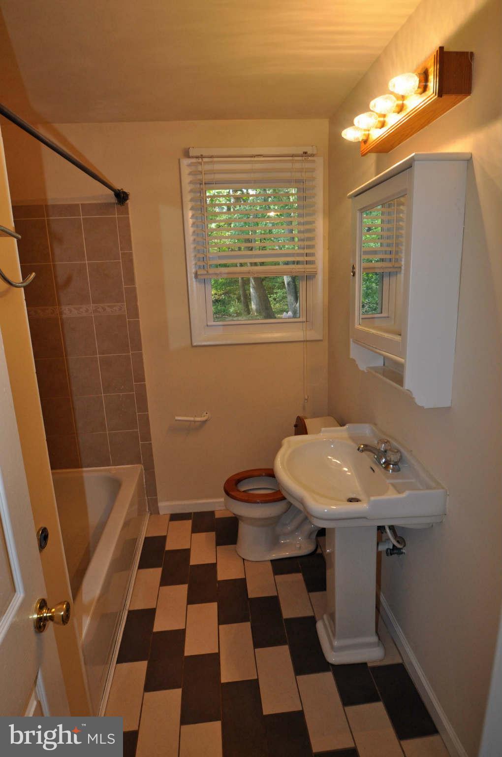 HARWOOD PARK - Residential