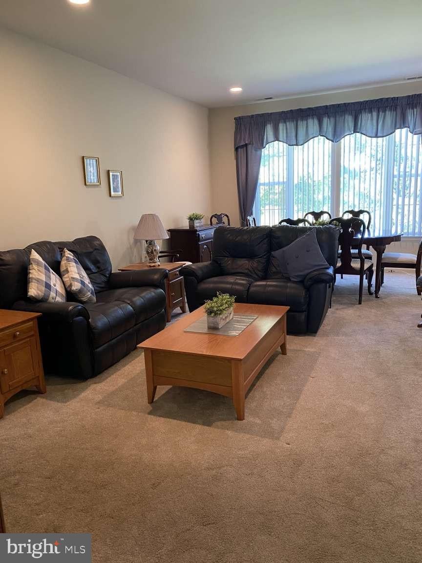 12 IRIS COURT