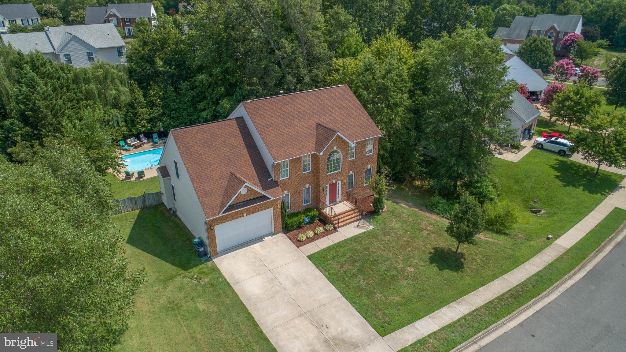 ROYAL OAKS - Residential