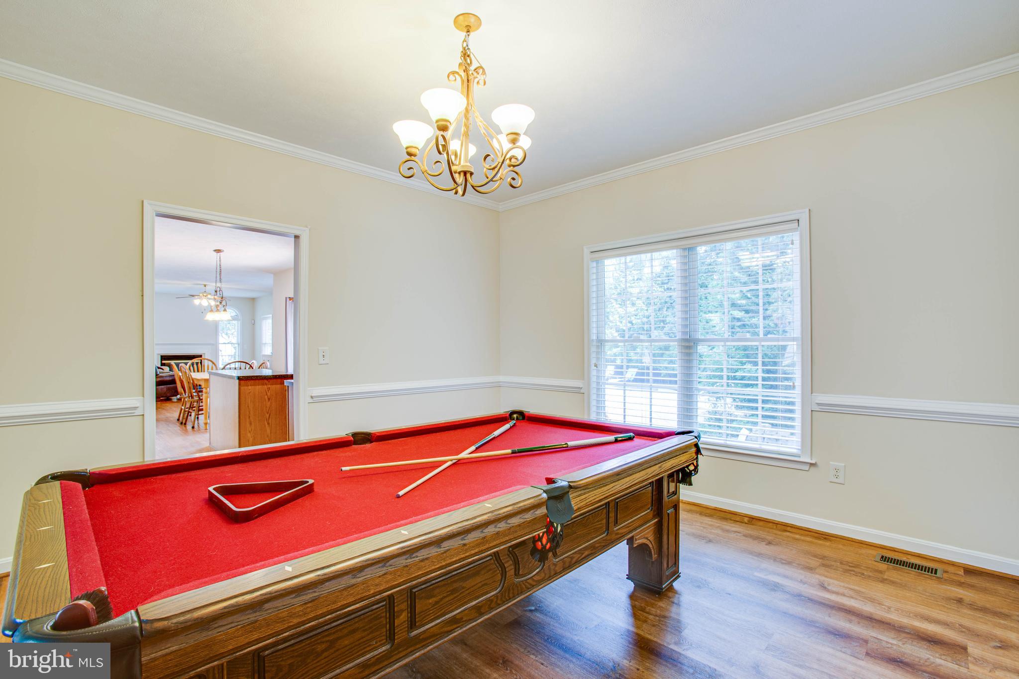 ROYAL OAKS - Residential