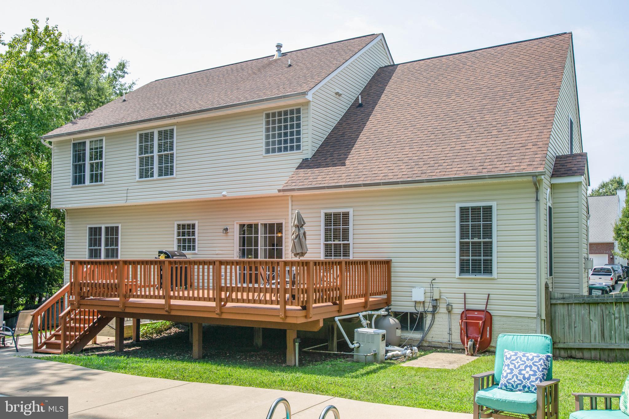 ROYAL OAKS - Residential