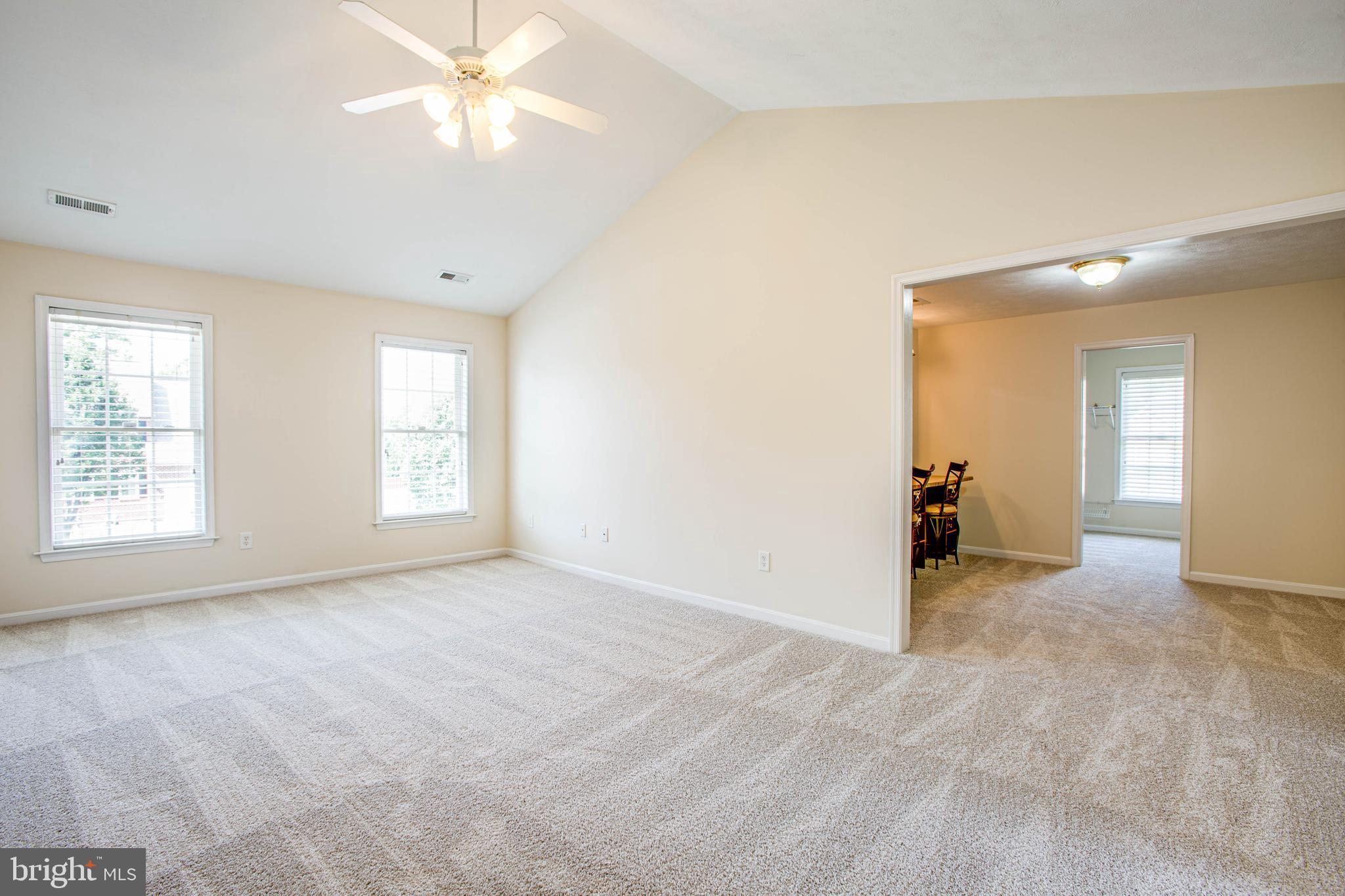 ROYAL OAKS - Residential