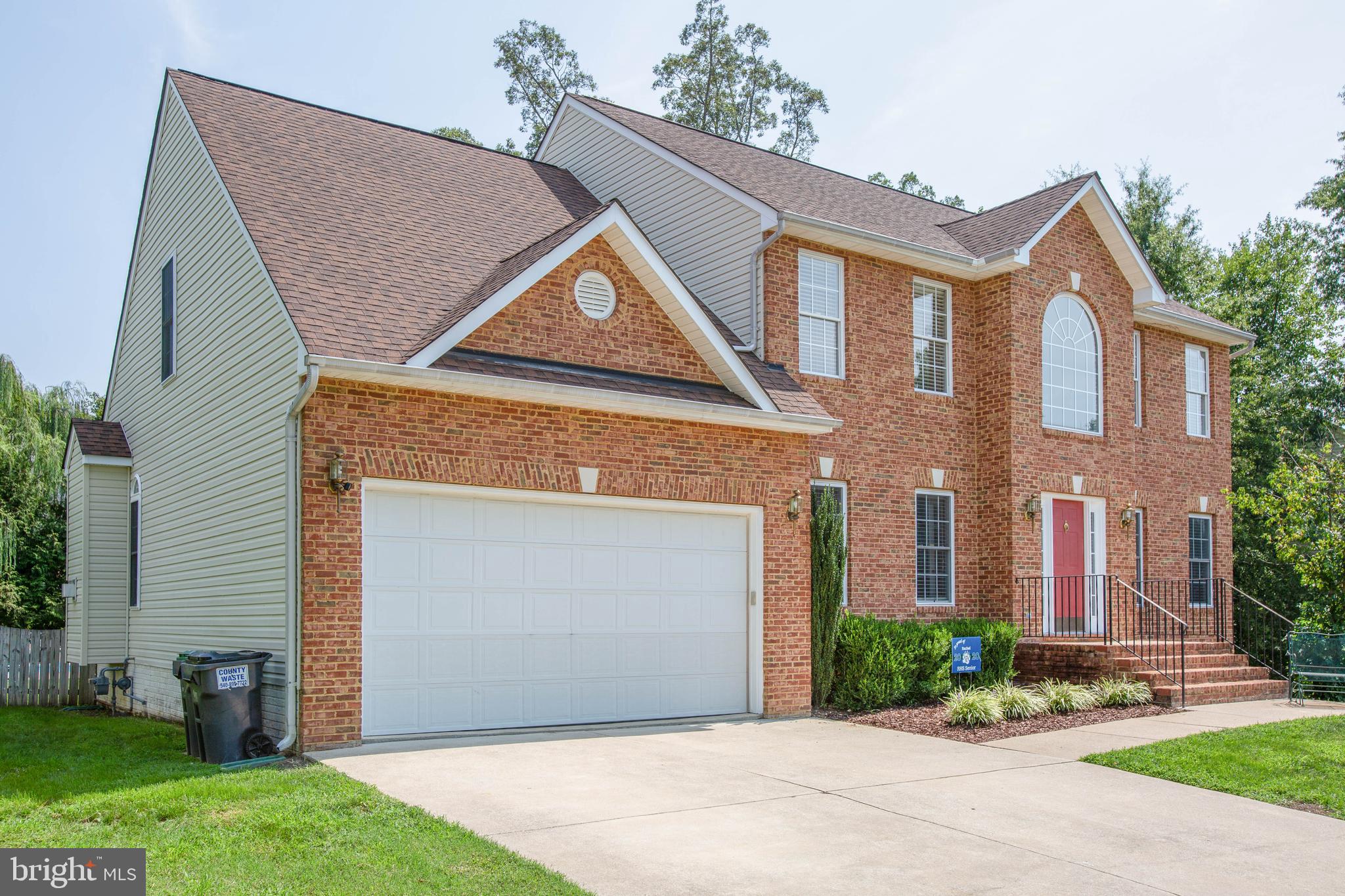 ROYAL OAKS - Residential