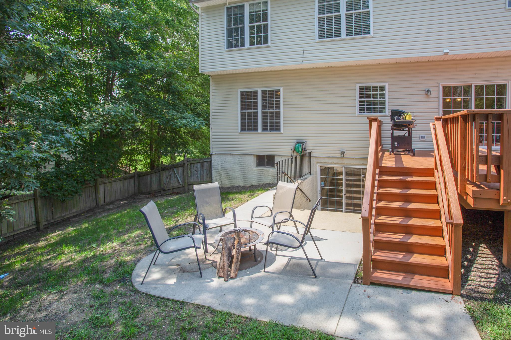 ROYAL OAKS - Residential