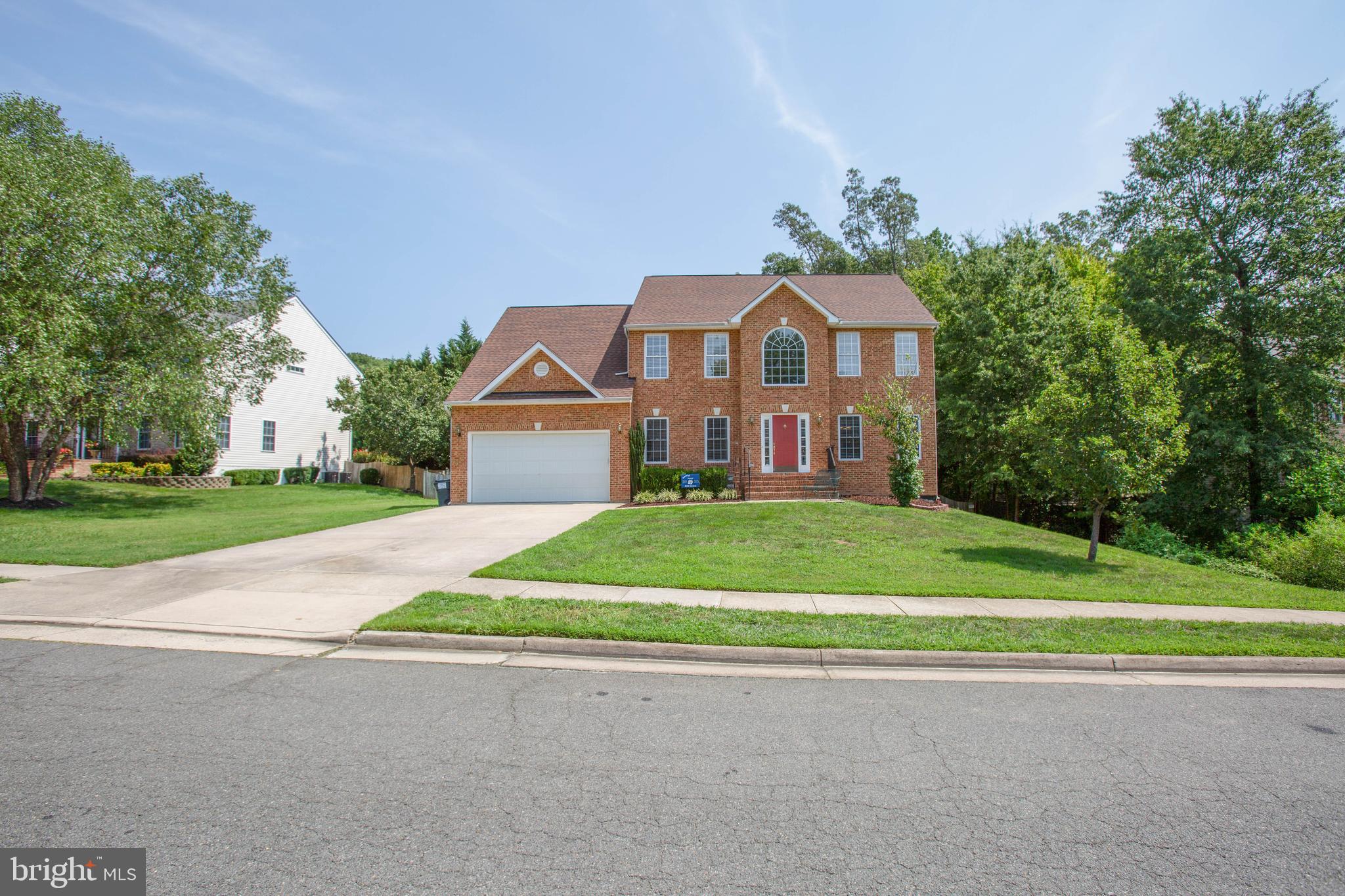 ROYAL OAKS - Residential