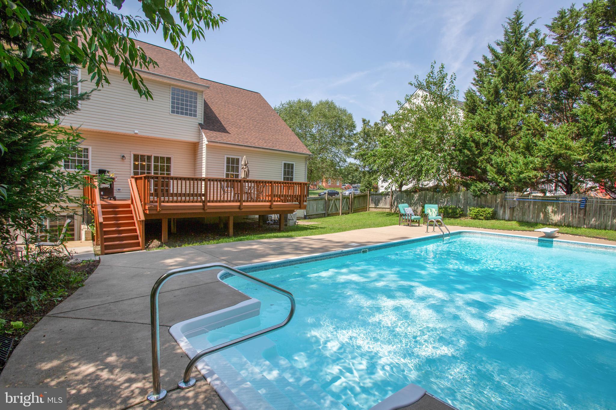 ROYAL OAKS - Residential