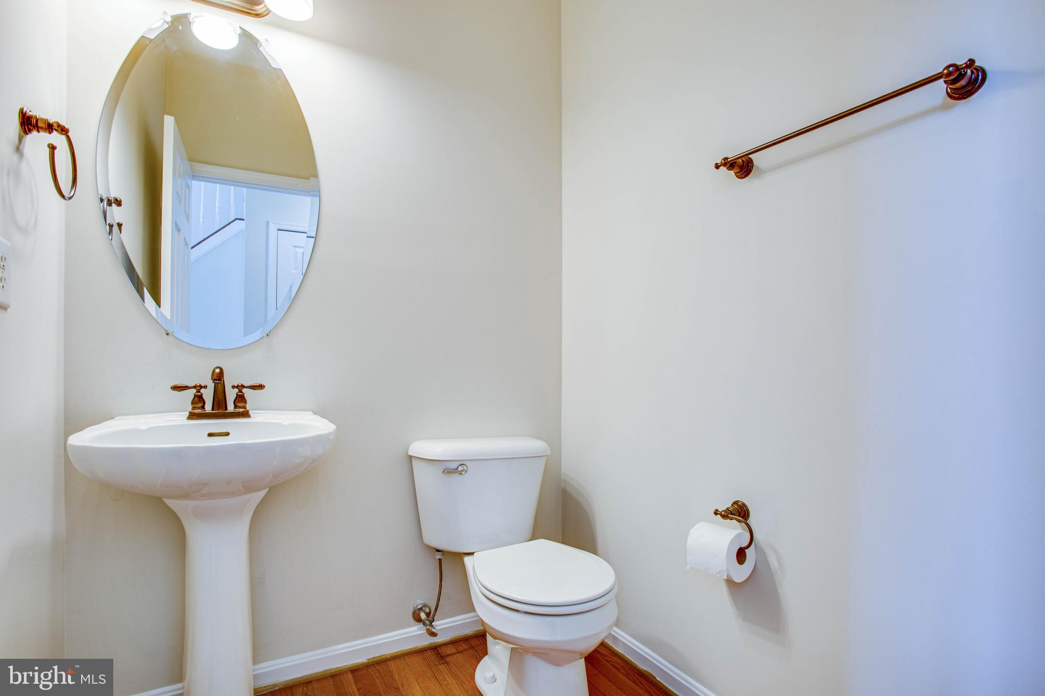 ROYAL OAKS - Residential