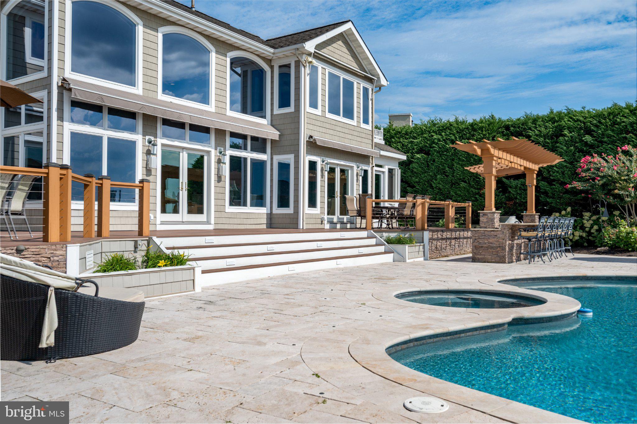 69 BAYVIEW DRIVE