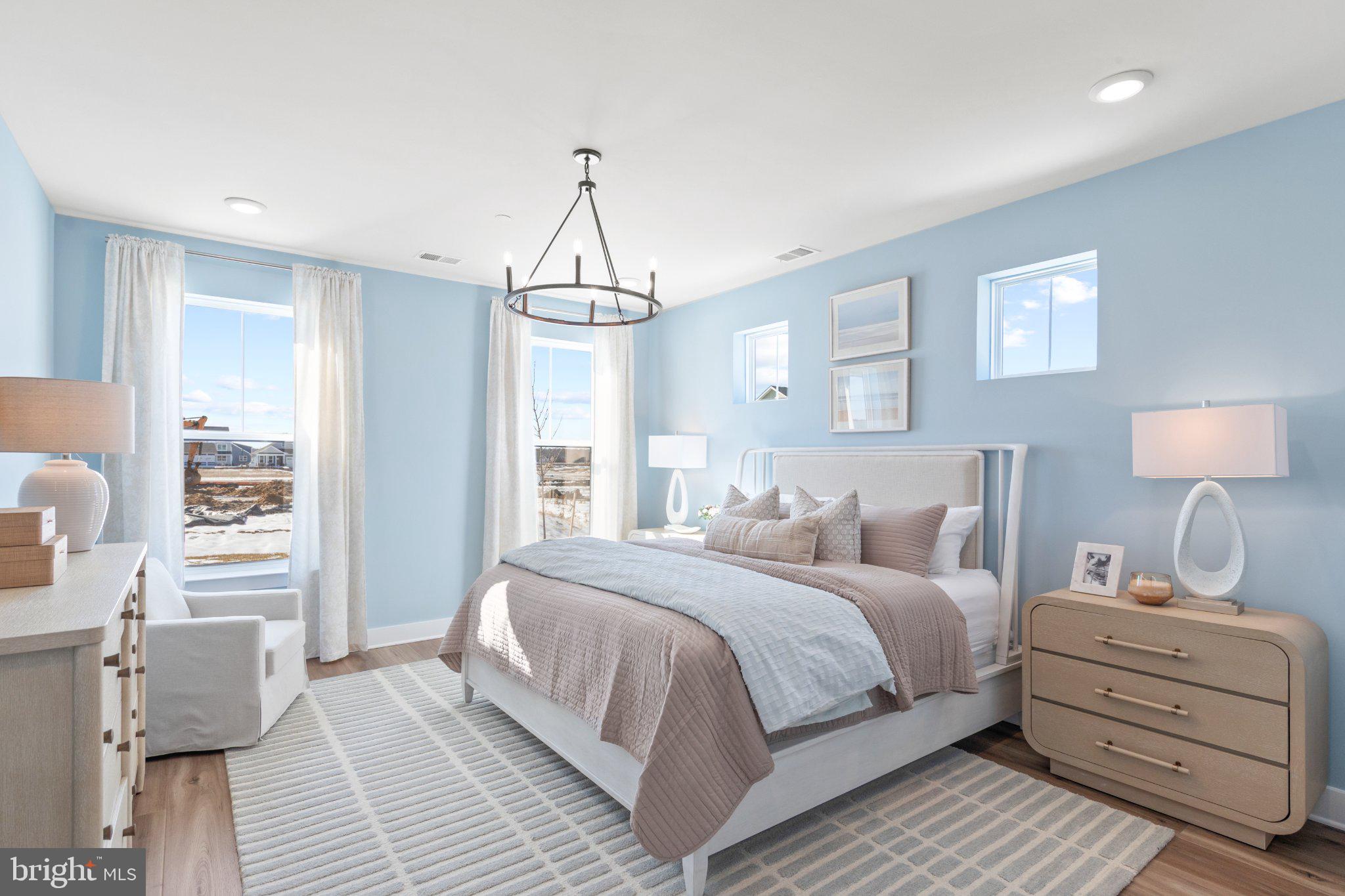 TBB BLUE CRAB AVENUE LATITUDE