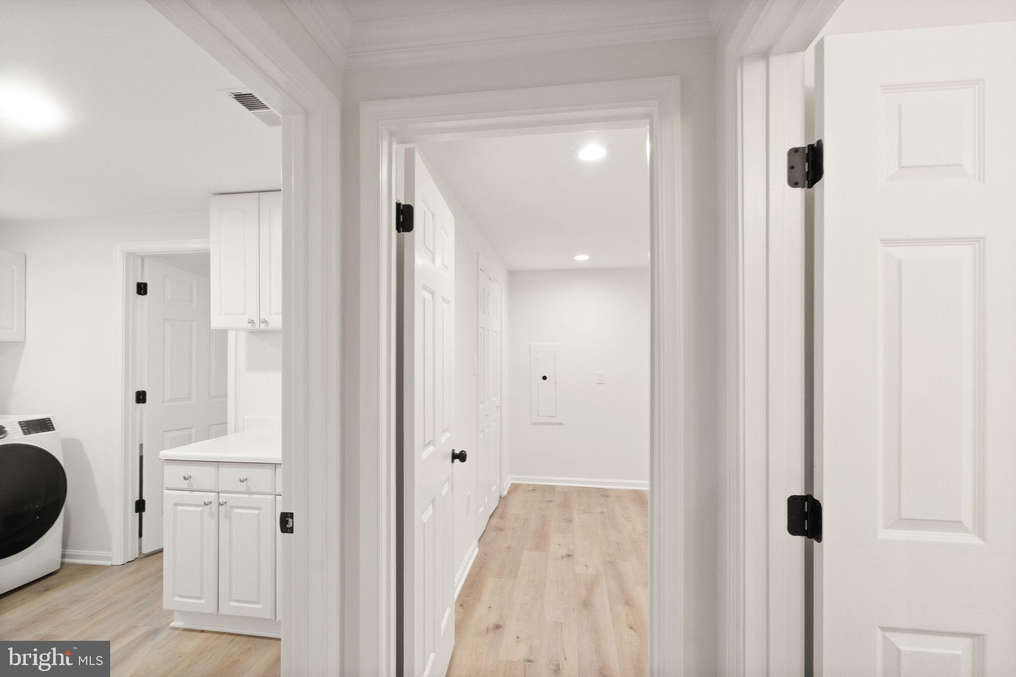 MADISON OF MCLEAN - Residential