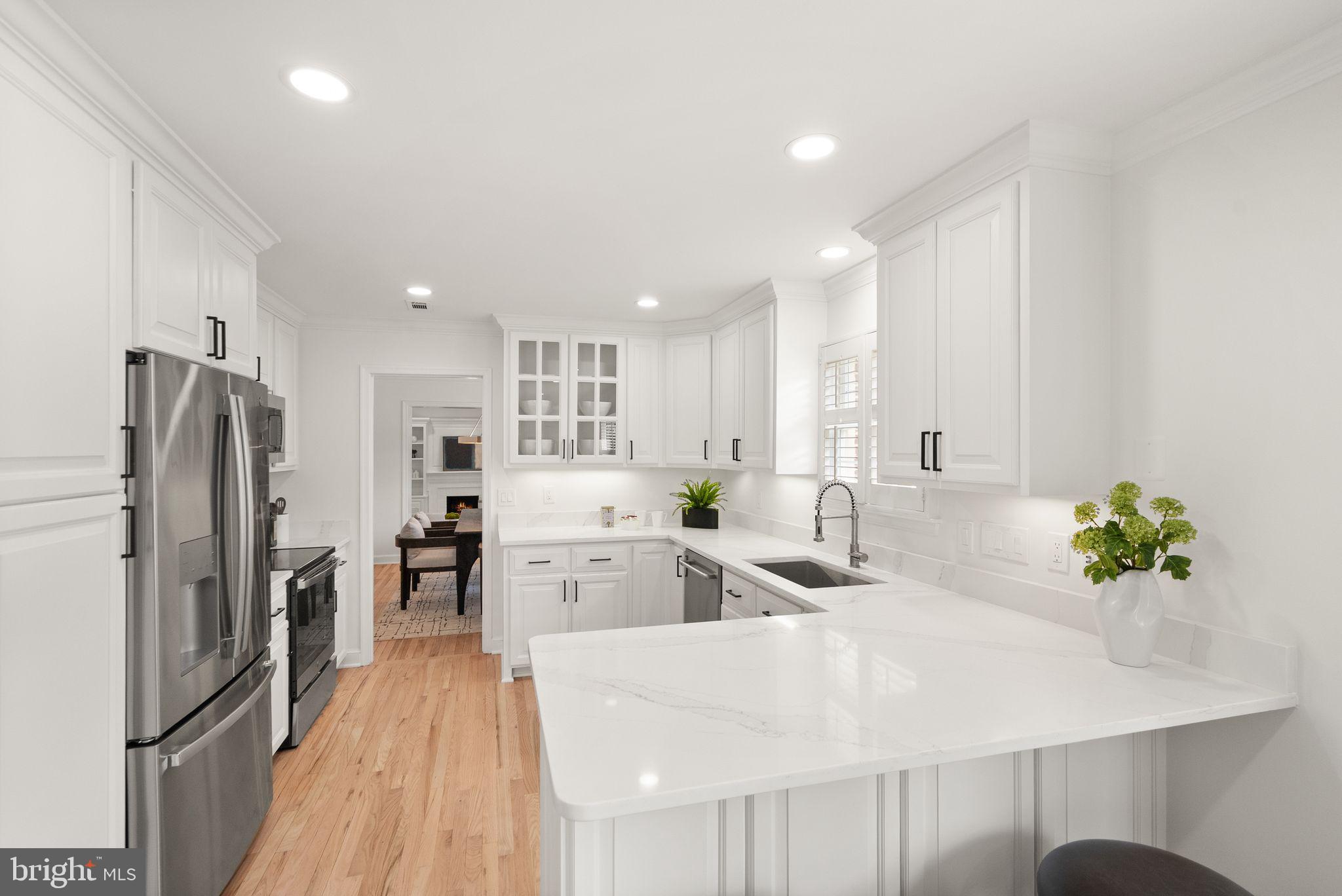 MADISON OF MCLEAN - Residential