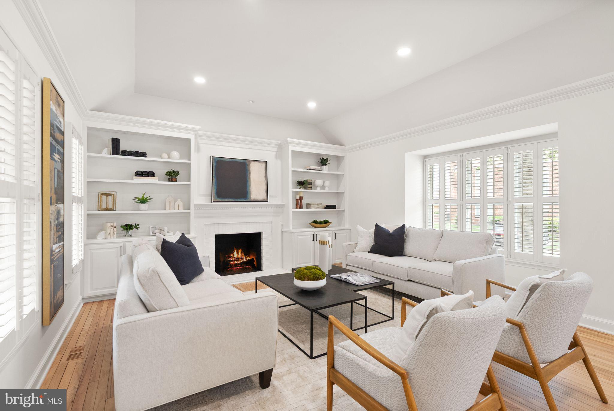 MADISON OF MCLEAN - Residential