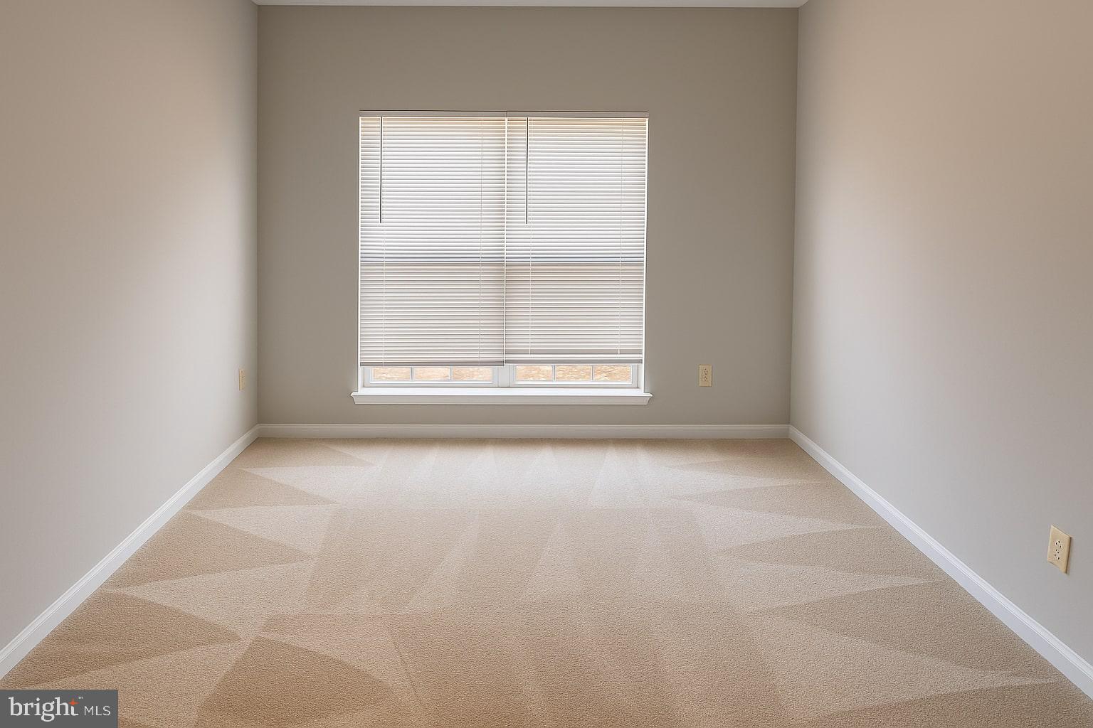 EXCHANGE AT VAN DORN - Residential Lease