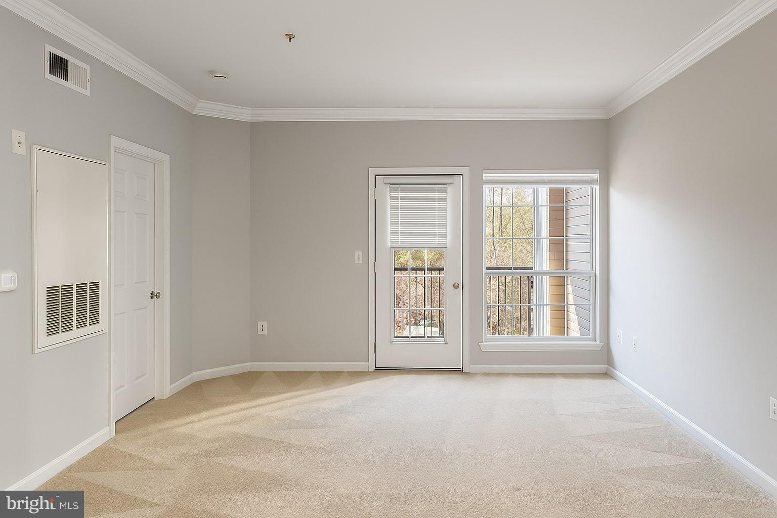 EXCHANGE AT VAN DORN - Residential Lease