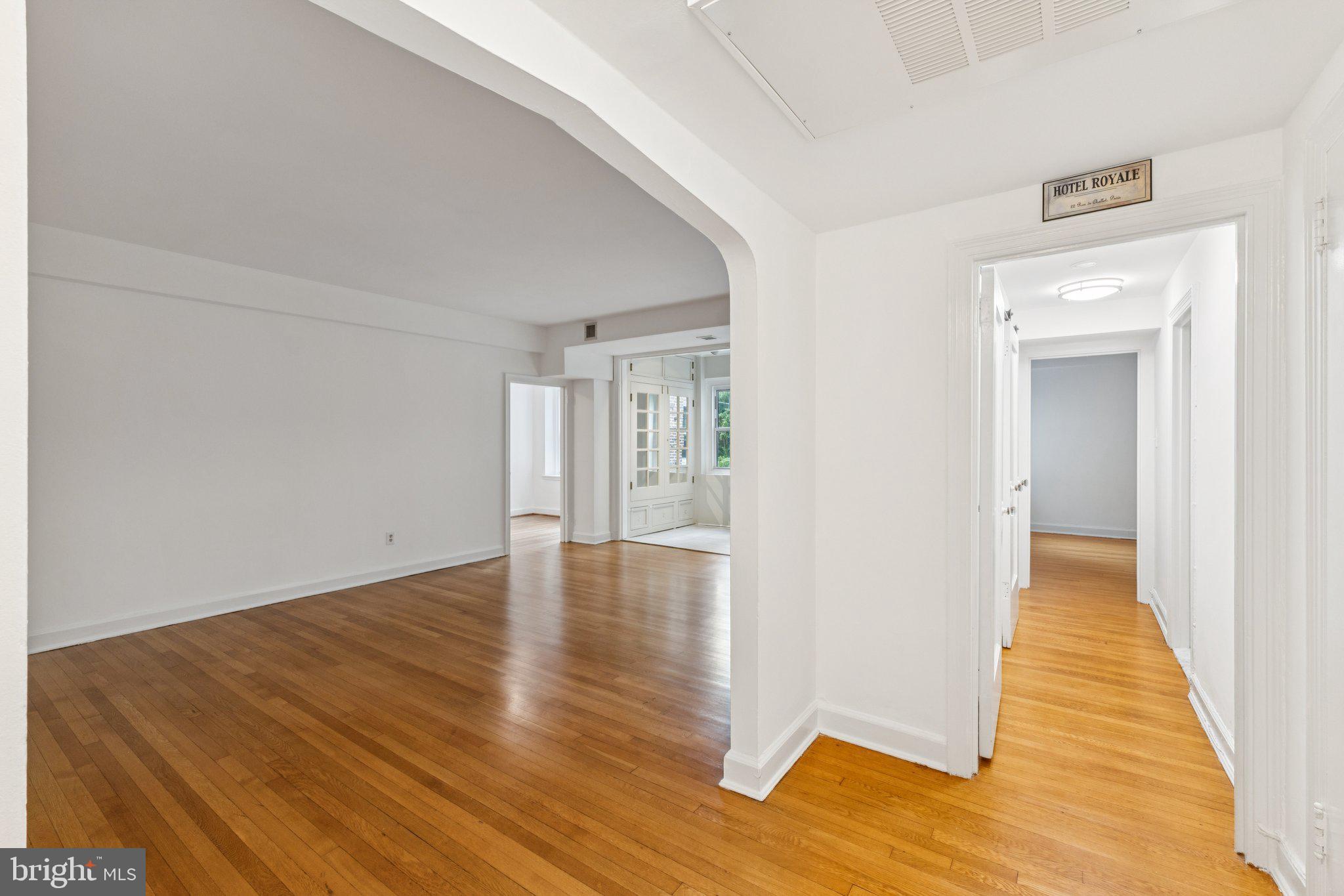 4707 CONNECTICUT AVENUE NW #211 AND #213