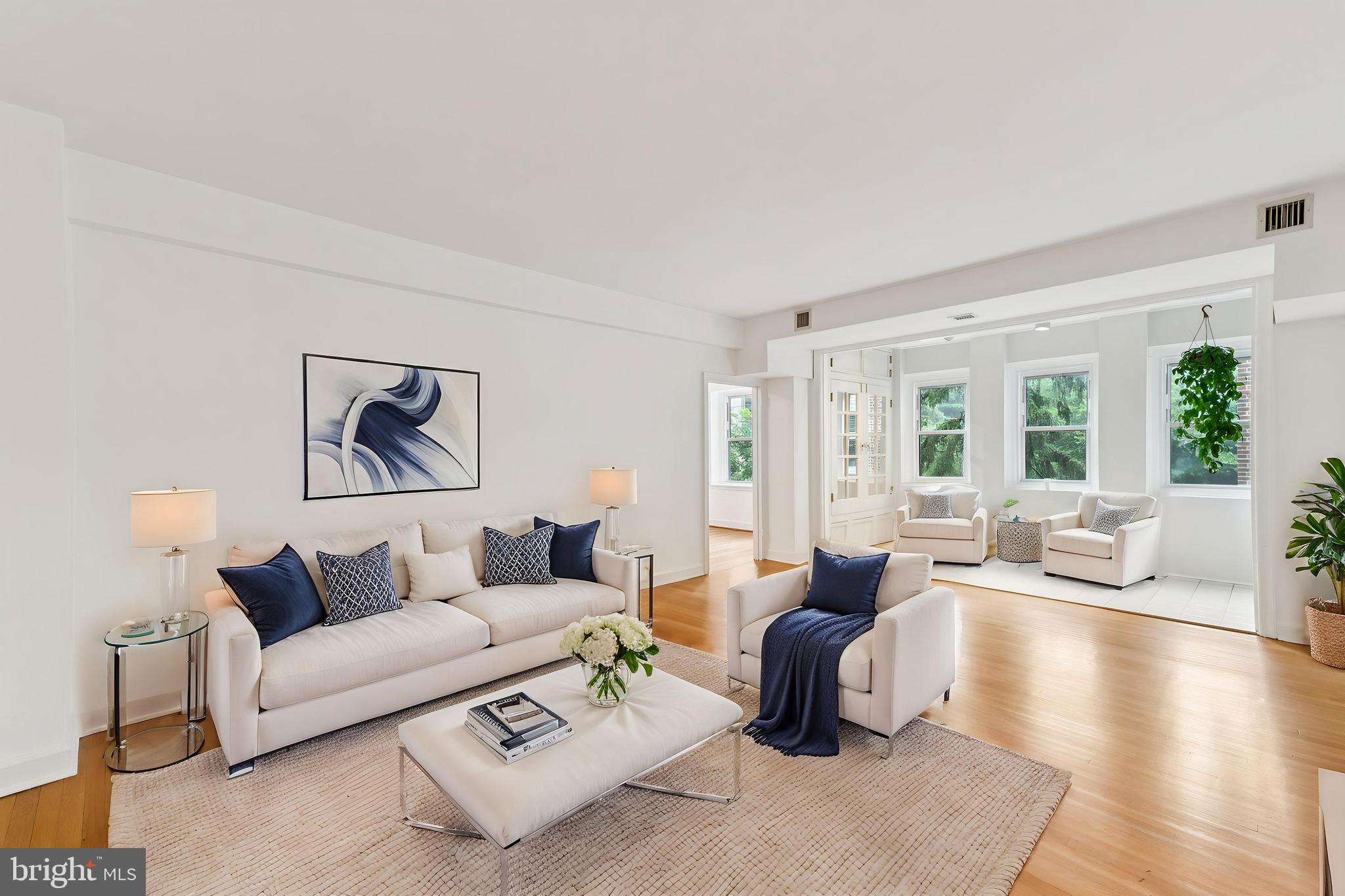 4707 CONNECTICUT AVENUE NW #211 AND #213