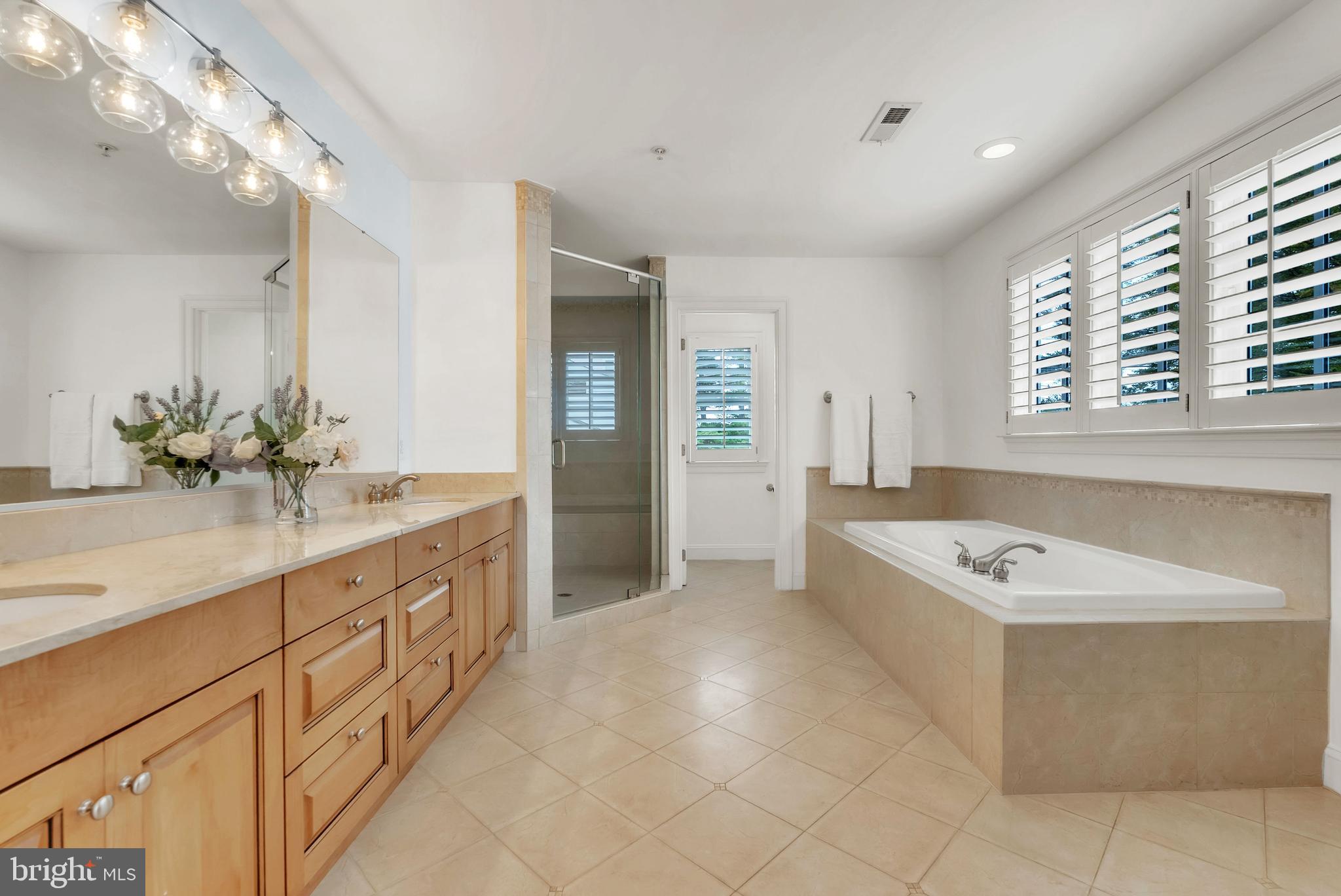 LANDON WOODS - Residential