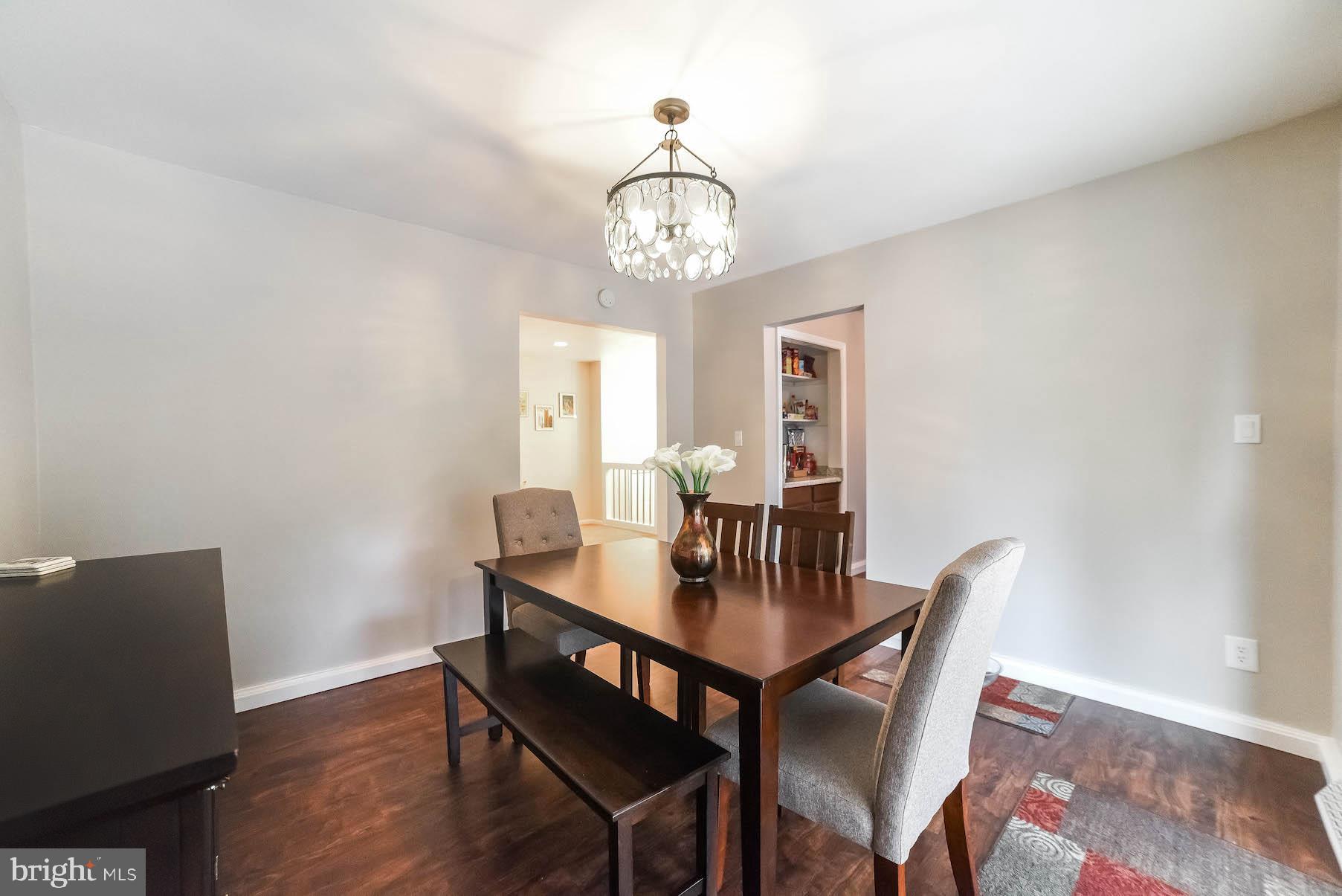 SPRING VALLEY - Residential