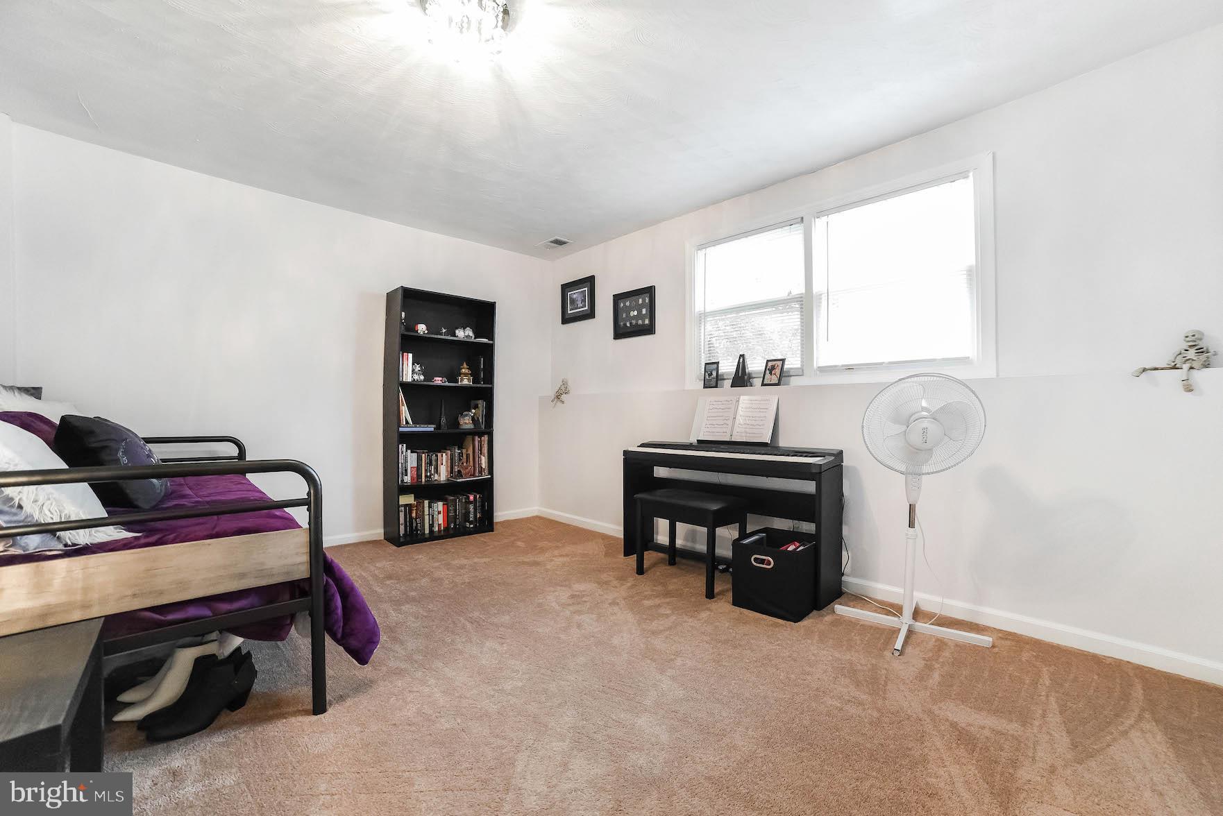 SPRING VALLEY - Residential